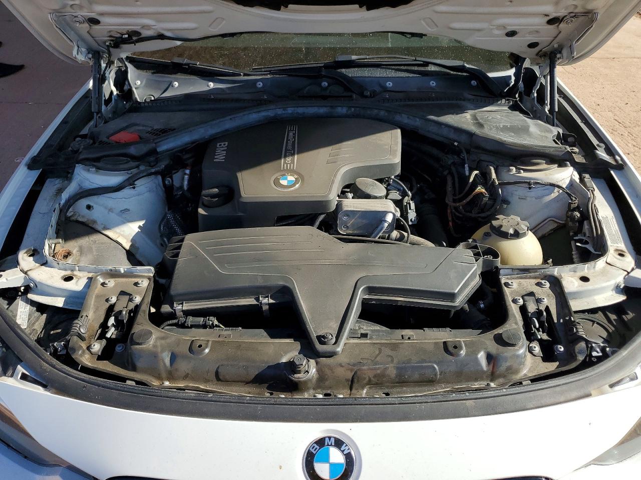 2013 Bmw 328 I Sulev Белый vin: WBA3C1G52DNR46568