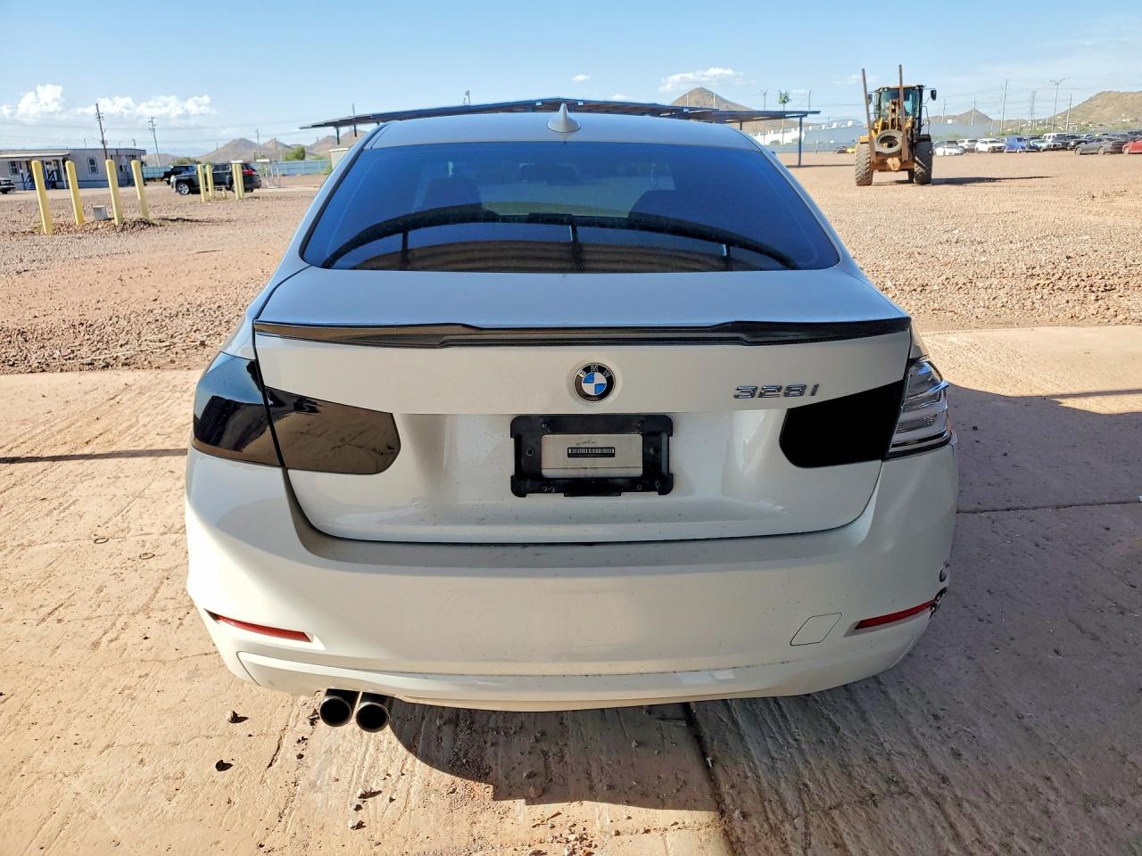 2013 Bmw 328 I Sulev Белый vin: WBA3C1G52DNR46568