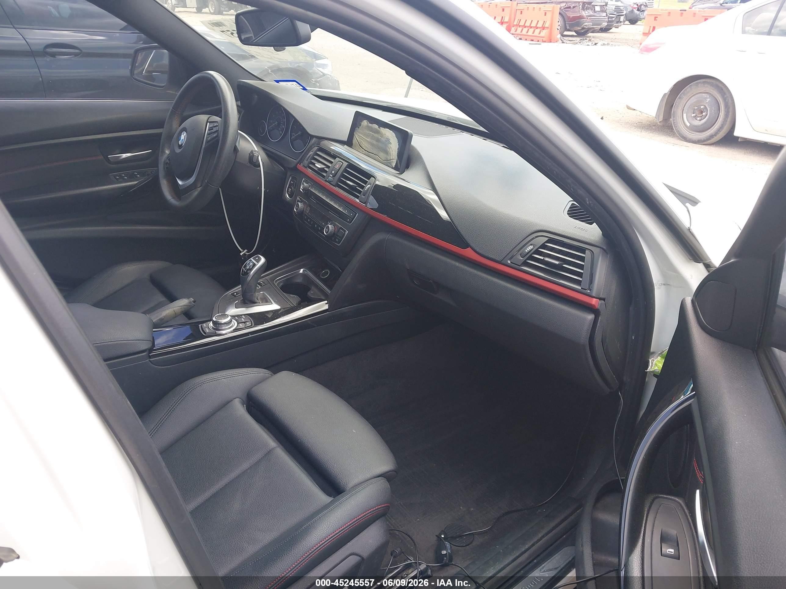 2013 Bmw 328i   Белый vin: WBA3C1G53DNR44506