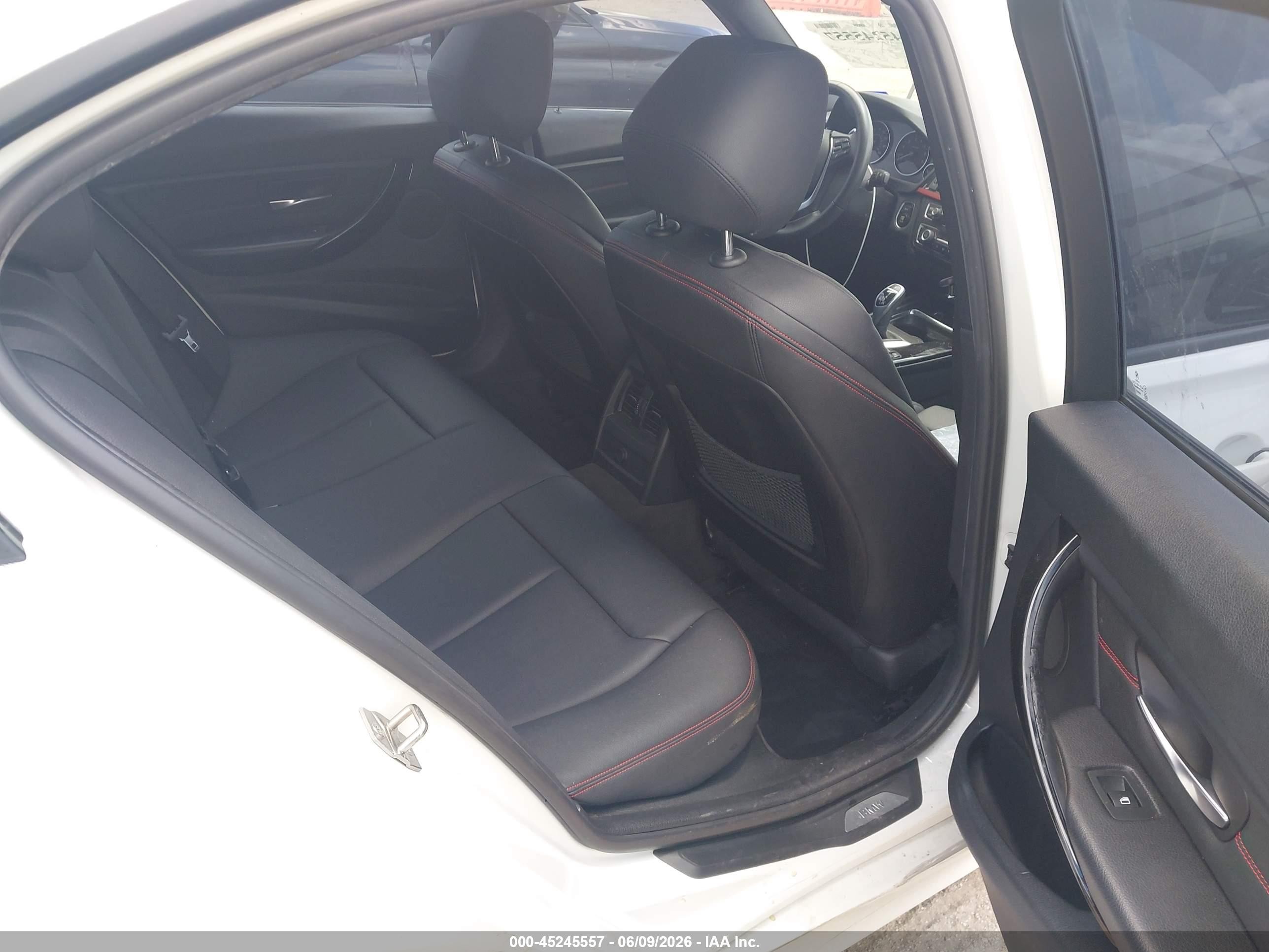 2013 Bmw 328i   Белый vin: WBA3C1G53DNR44506