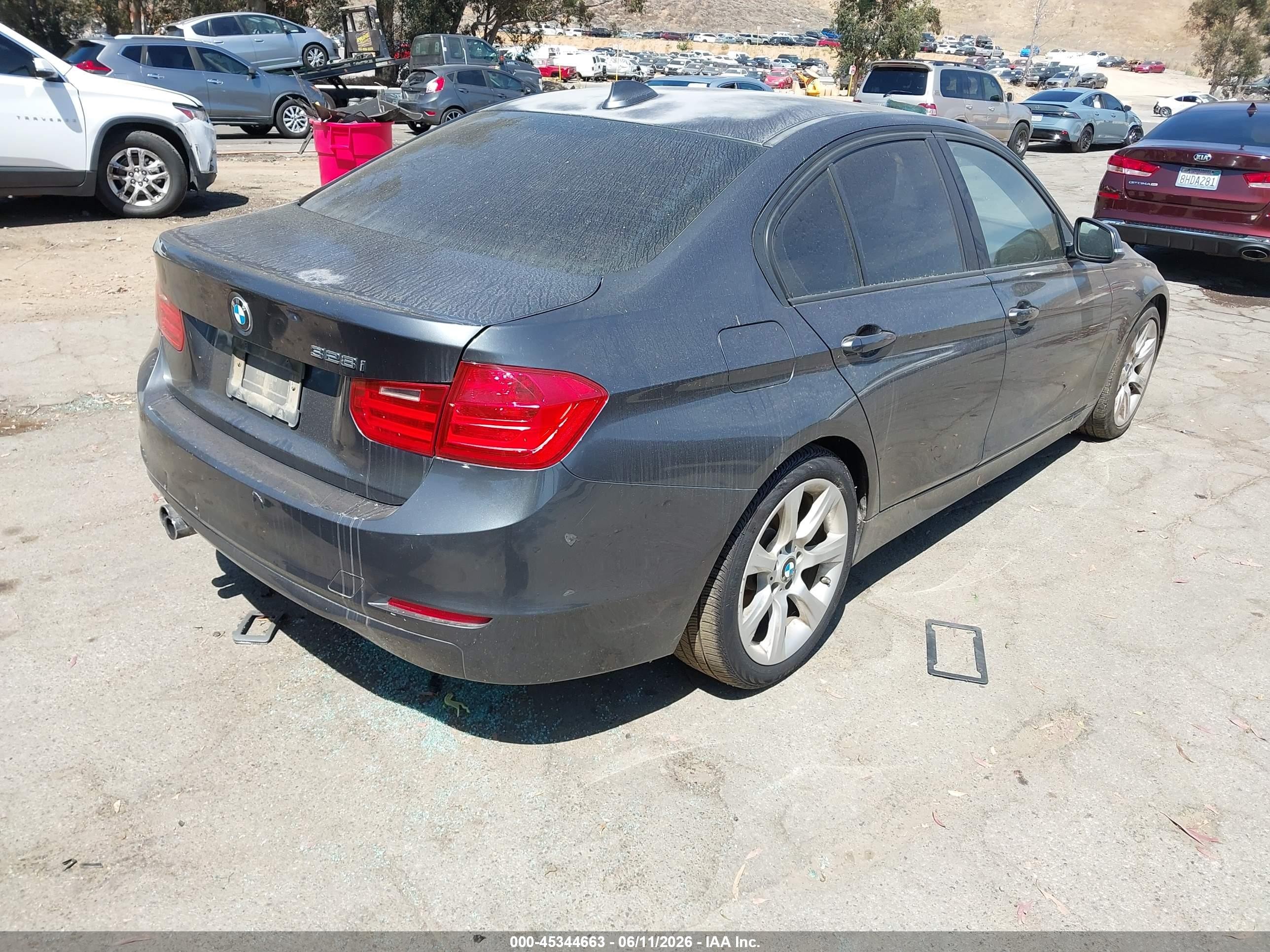2013 Bmw 328i   Gray vin: WBA3C1G53DNR47275