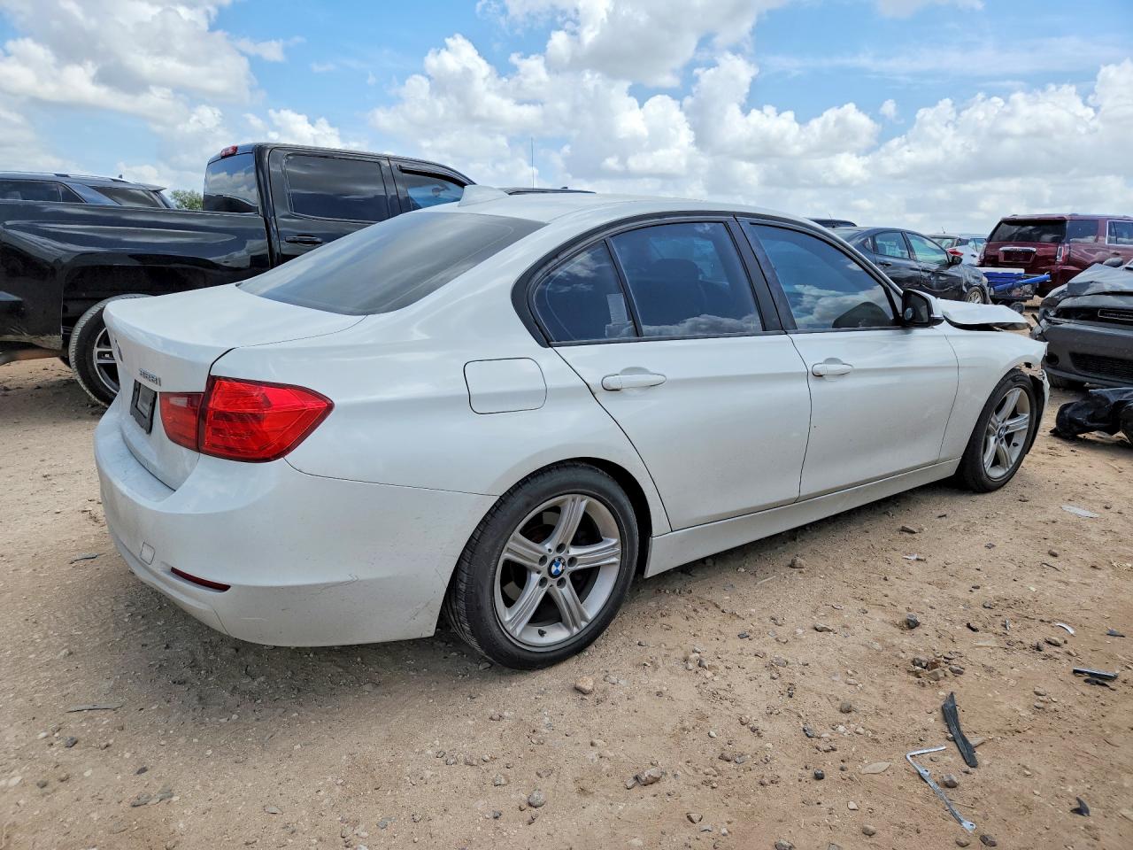 2013 Bmw 328 I Sulev White vin: WBA3C1G54DNR48659