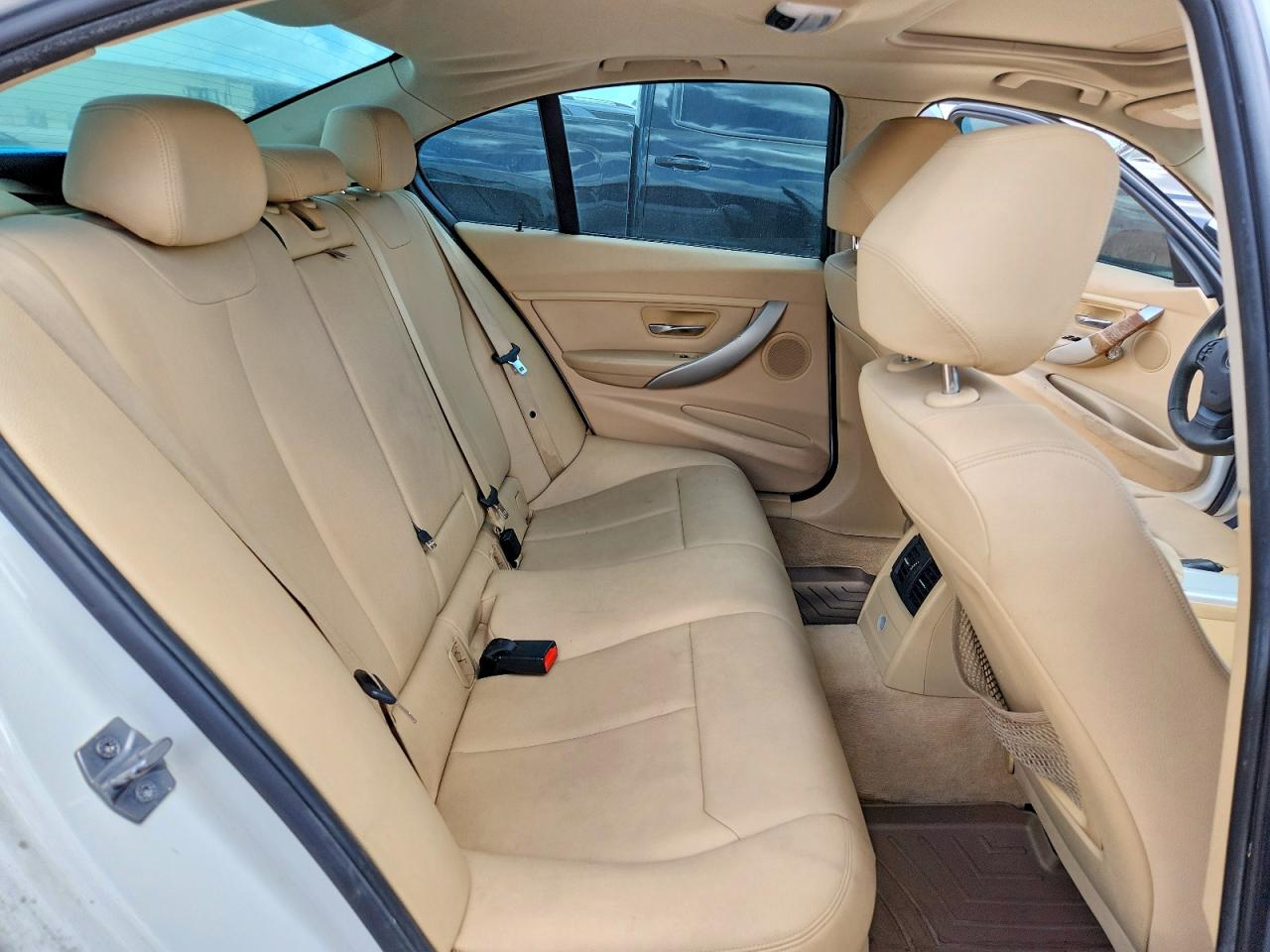 2013 Bmw 328 I Sulev White vin: WBA3C1G54DNR48659