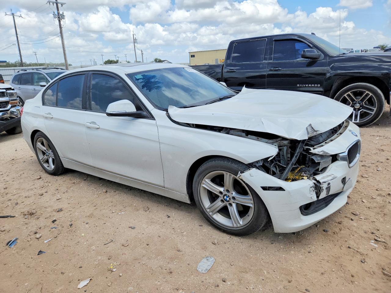 2013 Bmw 328 I Sulev White vin: WBA3C1G54DNR48659