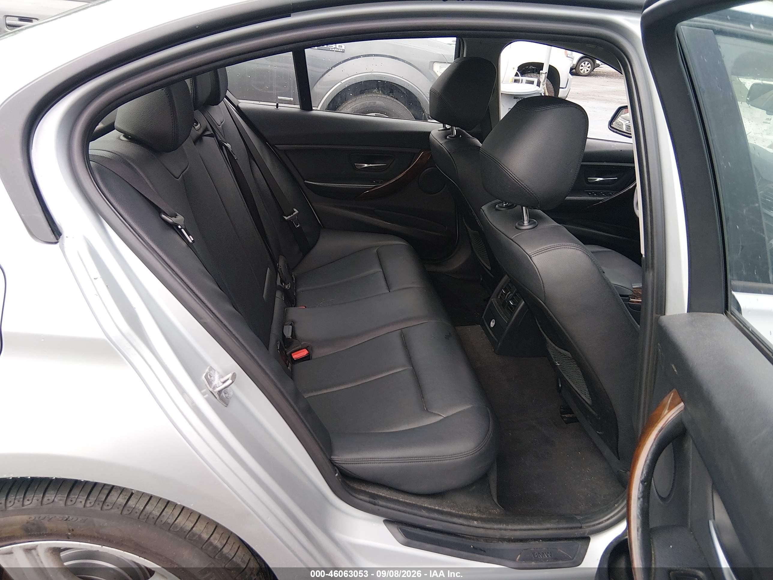 2014 Bmw 328i   Silver vin: WBA3C1G54ENR49845