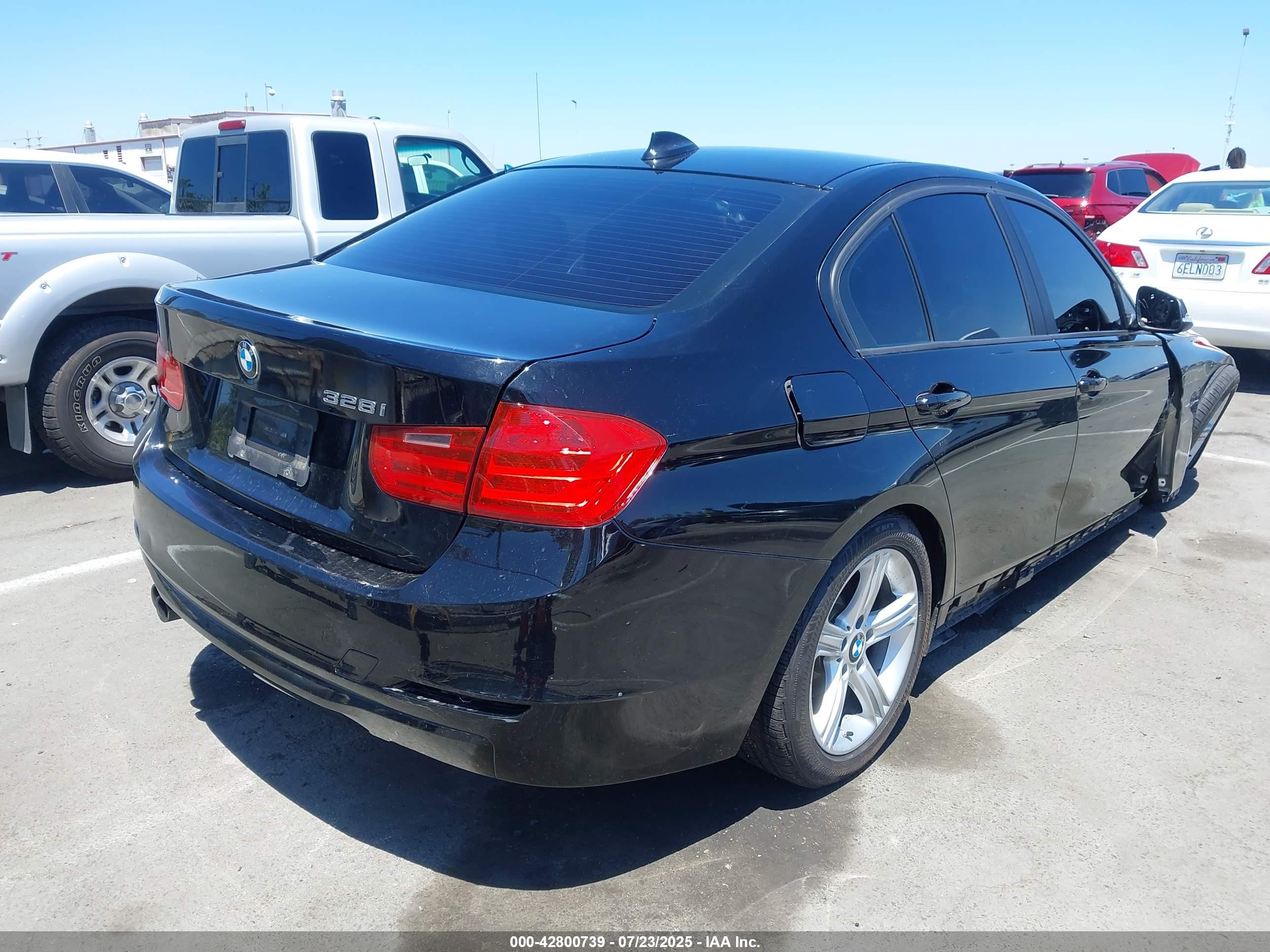 2013 Bmw 328i   Черный vin: WBA3C1G55DNR47584