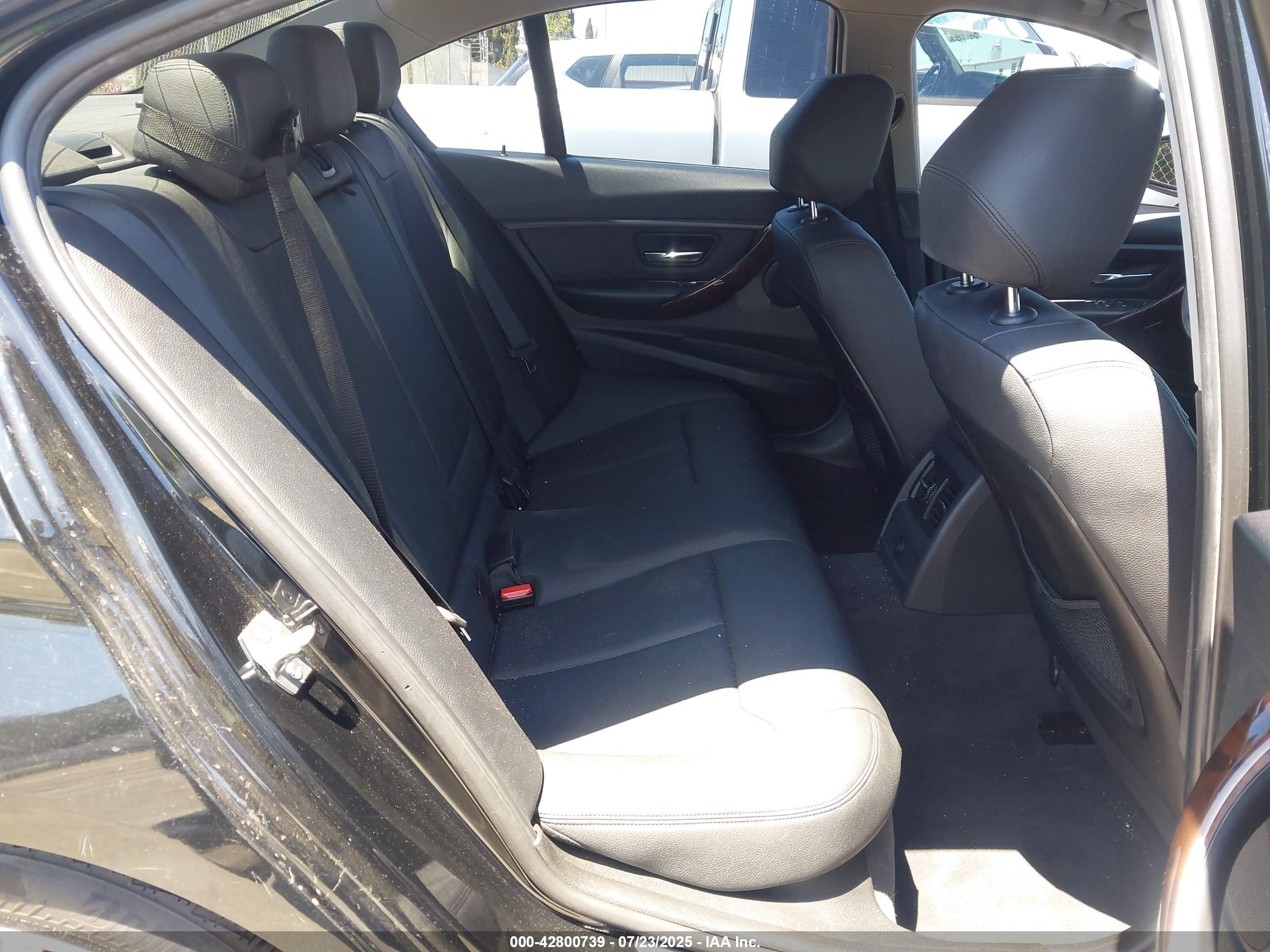 2013 Bmw 328i   Черный vin: WBA3C1G55DNR47584