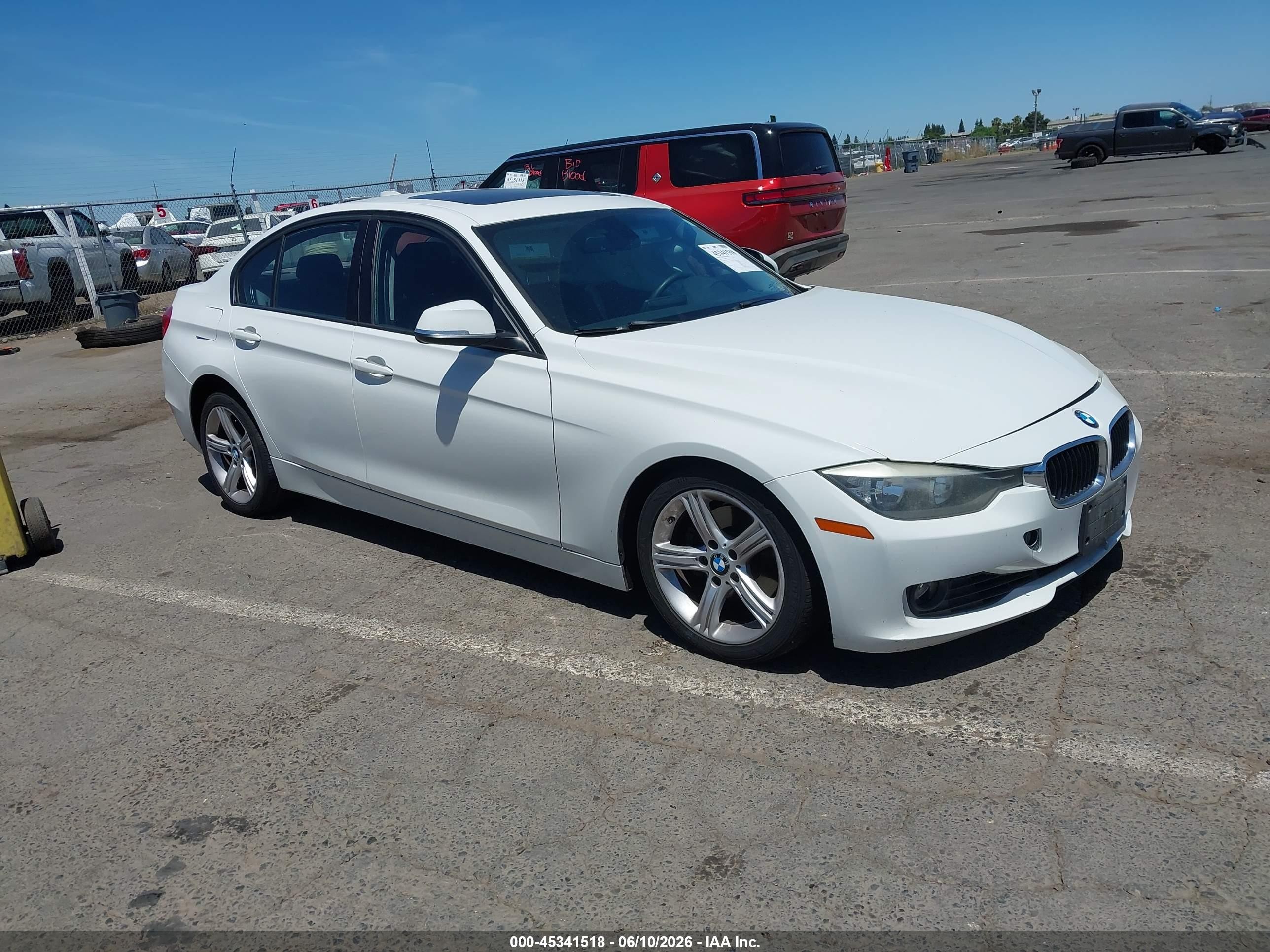 2013 Bmw 328i   White vin: WBA3C1G56DNR47013