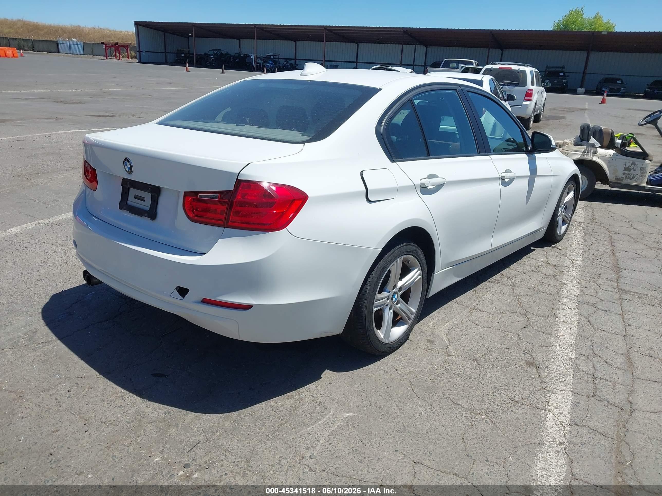 2013 Bmw 328i   White vin: WBA3C1G56DNR47013