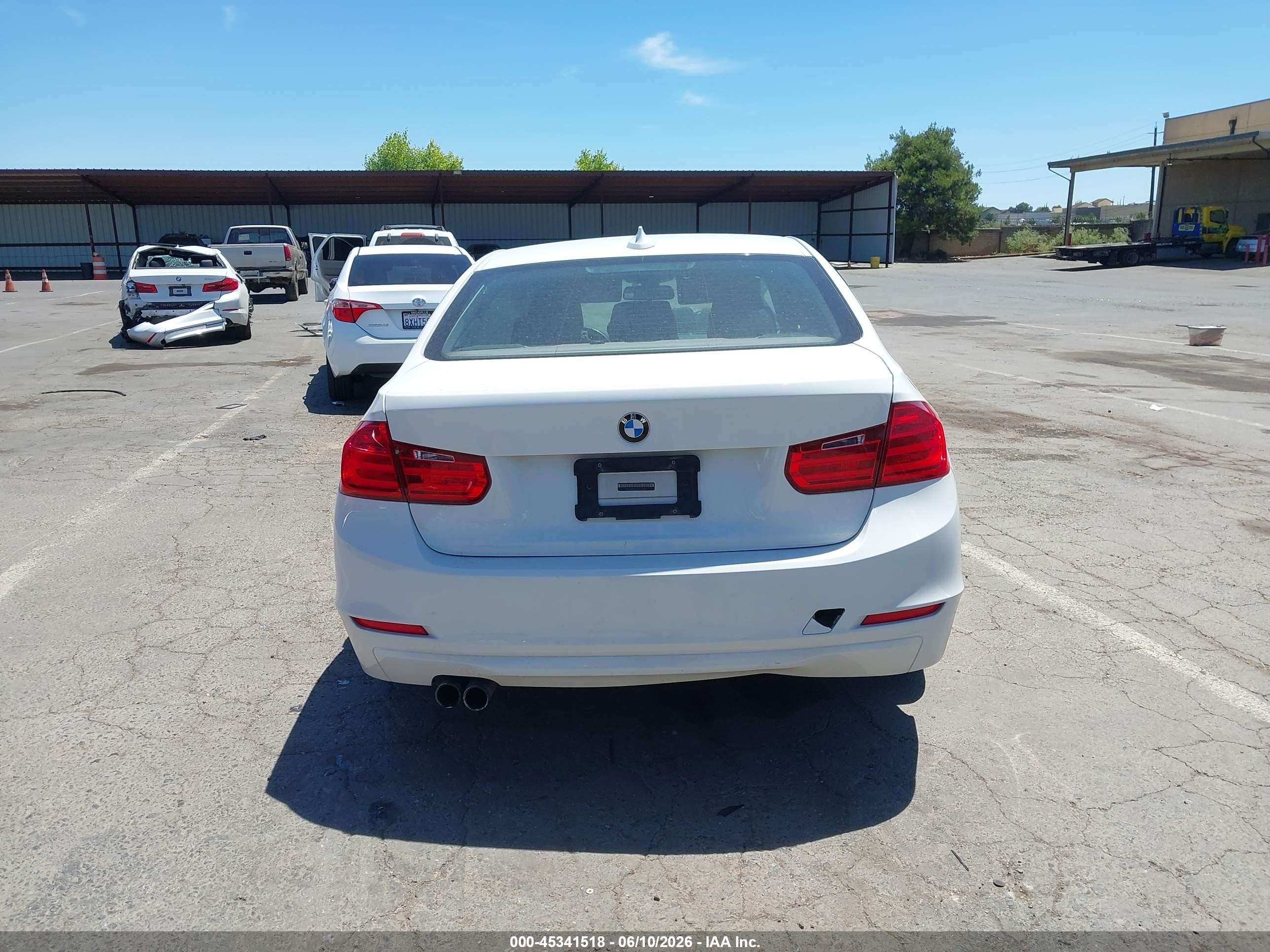 2013 Bmw 328i   White vin: WBA3C1G56DNR47013