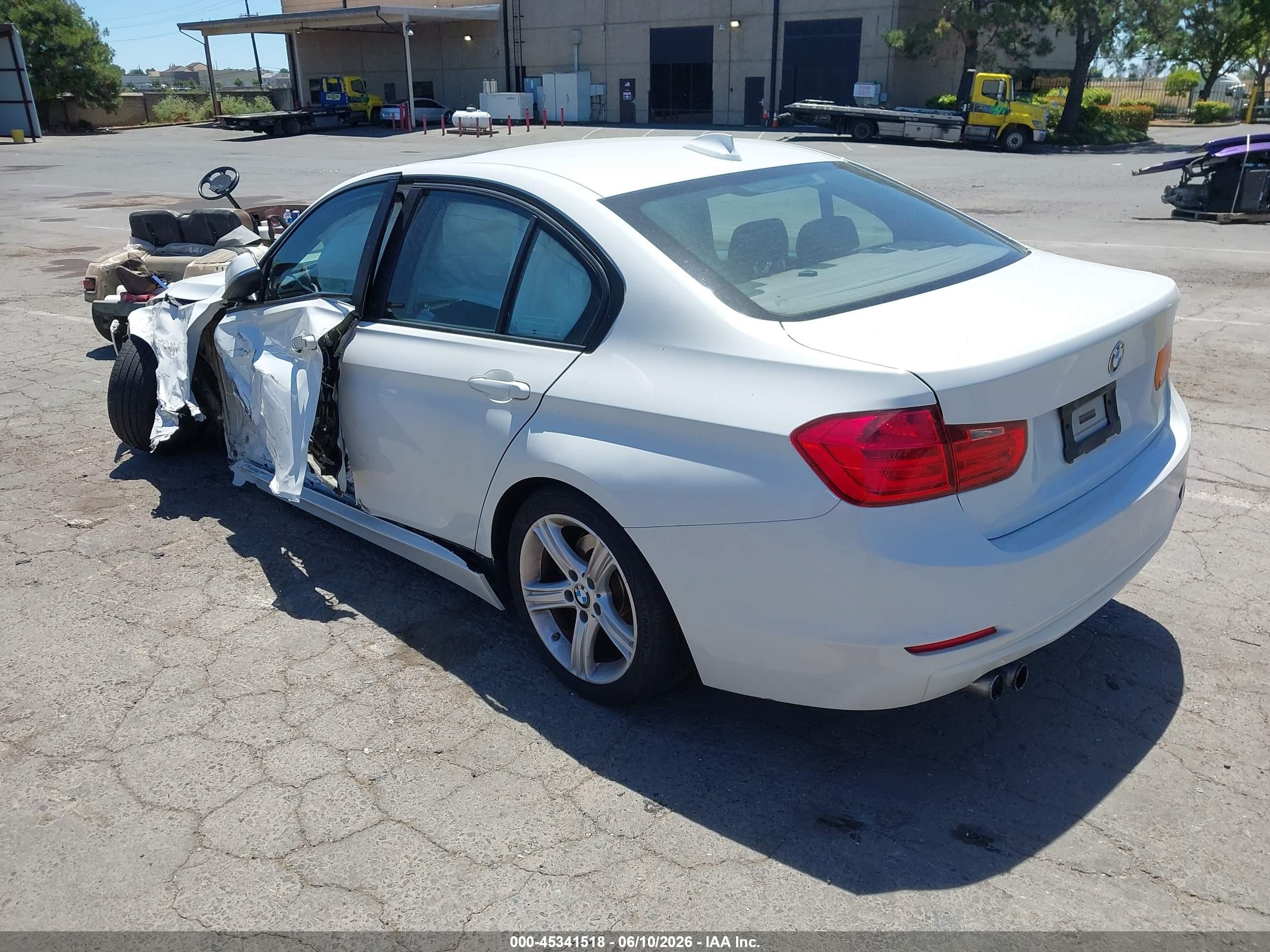 2013 Bmw 328i   White vin: WBA3C1G56DNR47013