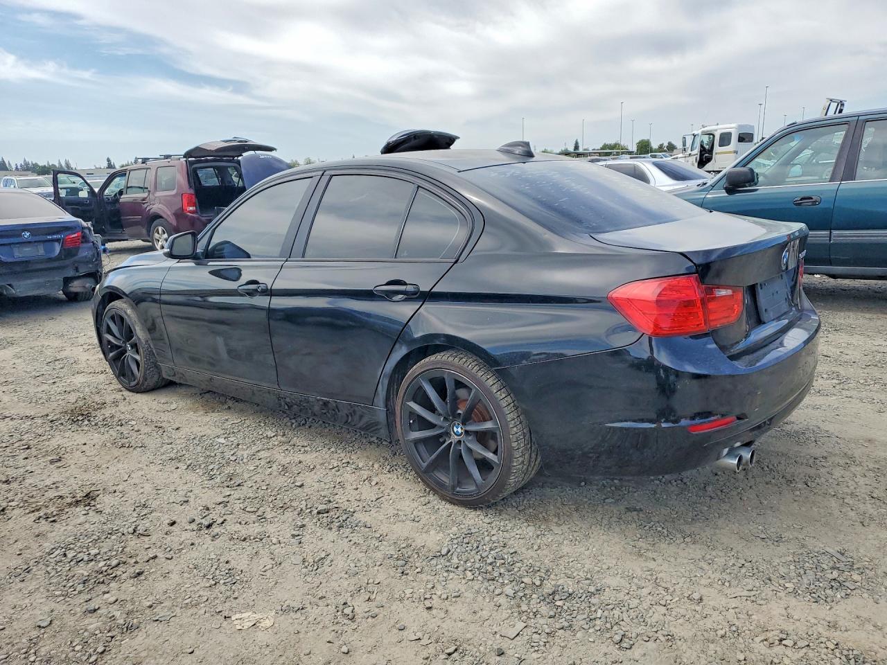 2014 Bmw 328 I Sulev Black vin: WBA3C1G56ENR50026