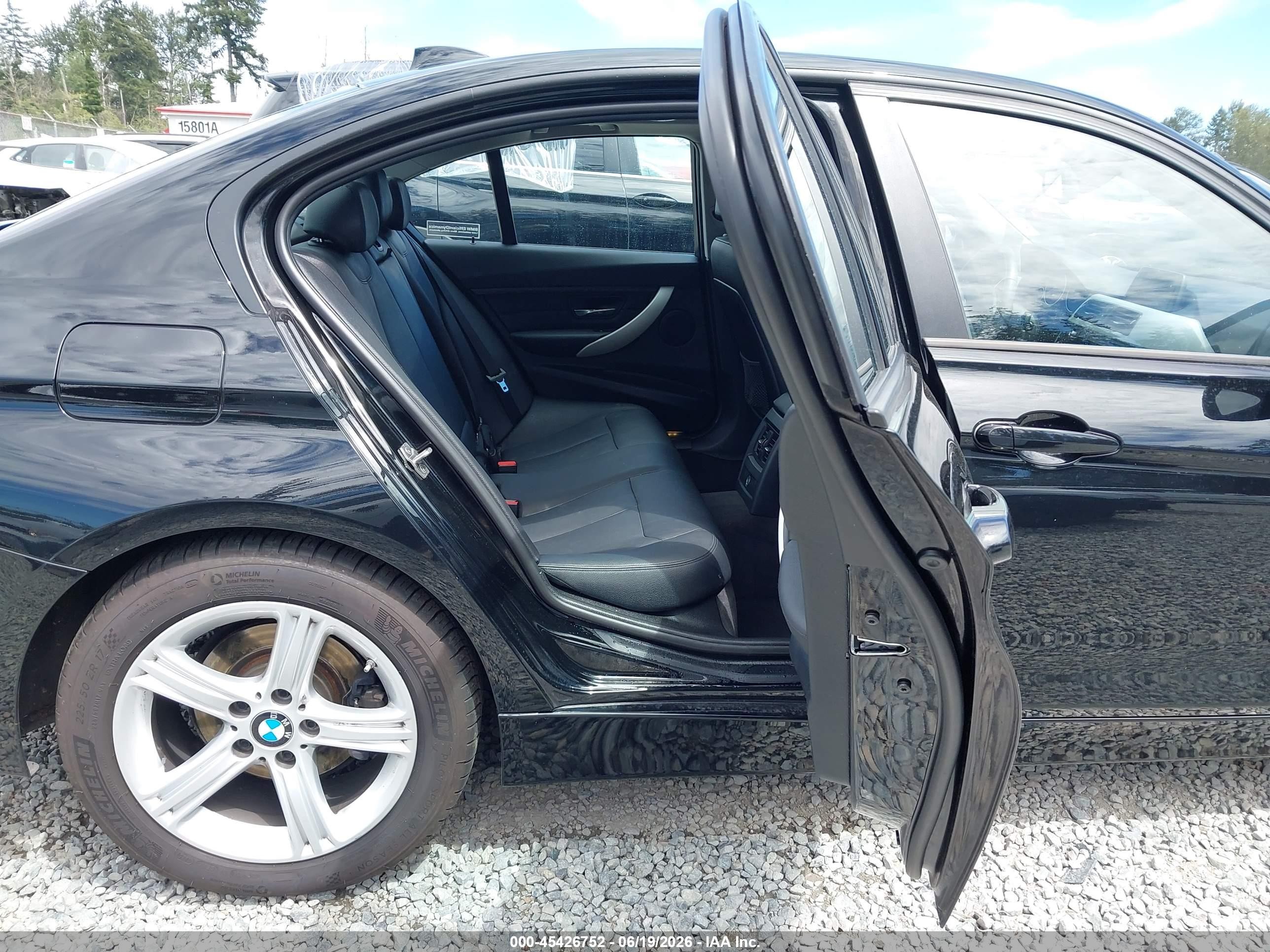 2013 Bmw 328i   Black vin: WBA3C1G57DNR45383
