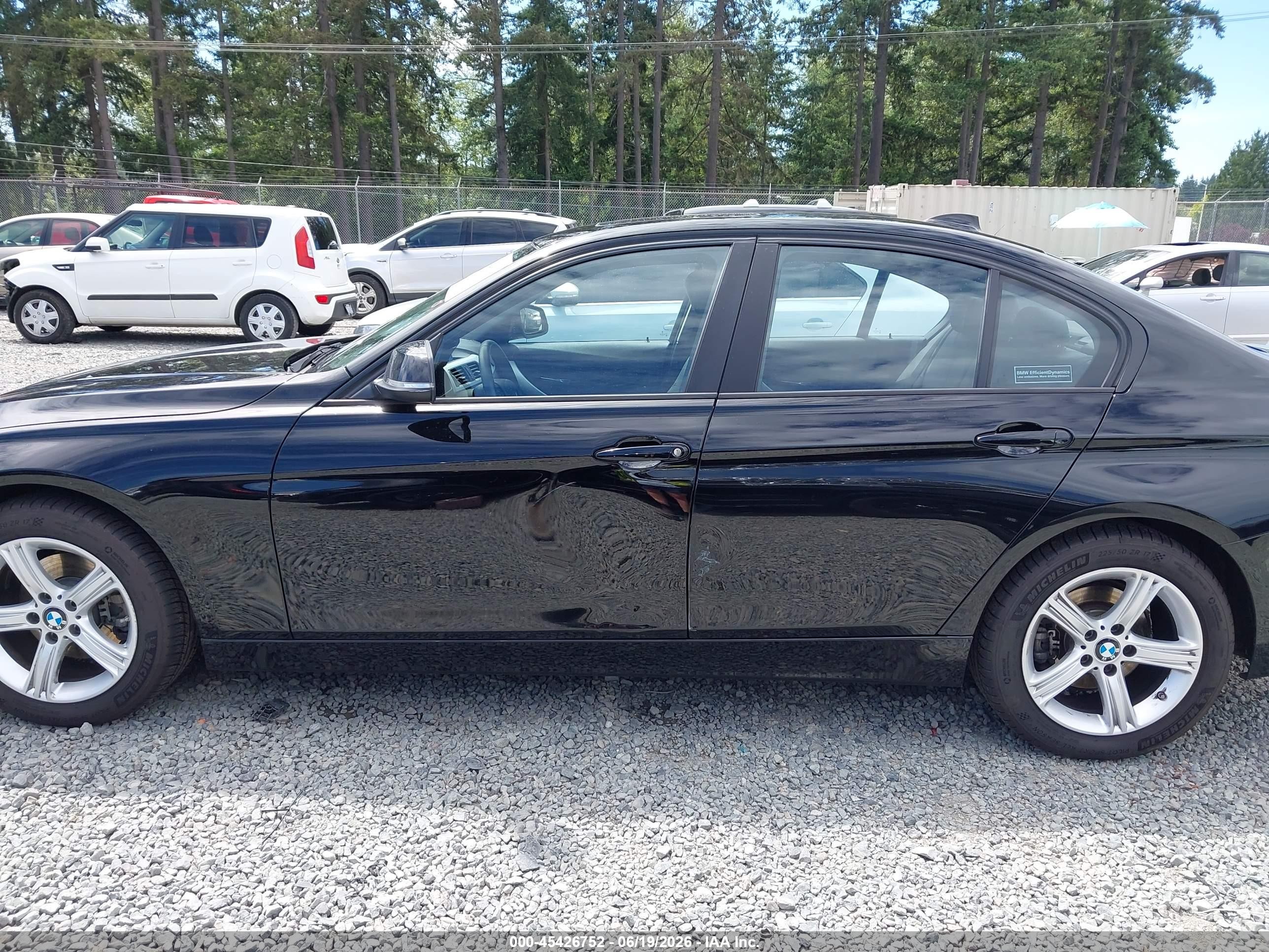 2013 Bmw 328i   Black vin: WBA3C1G57DNR45383