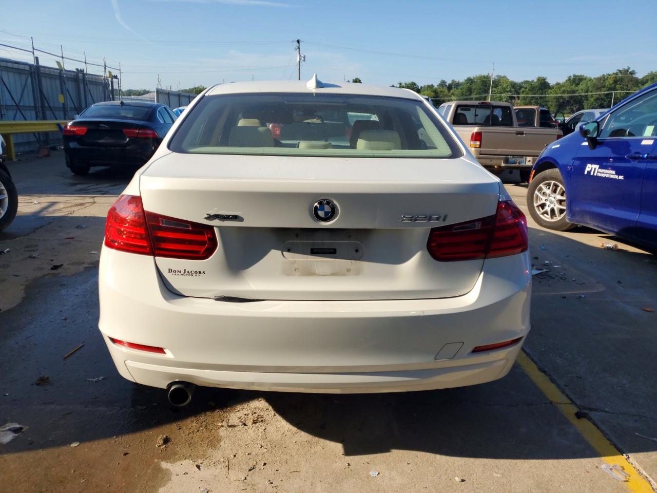 2014 Bmw 320 I Xdrive White vin: WBA3C3C50EP662640