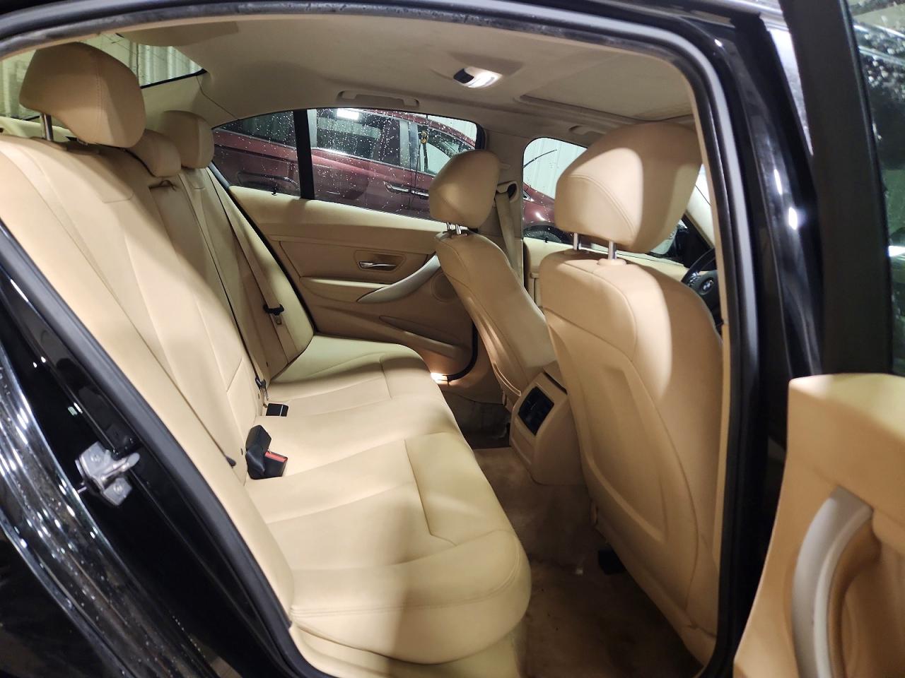 2015 Bmw 320 I Xdrive Черный vin: WBA3C3C50FK203073