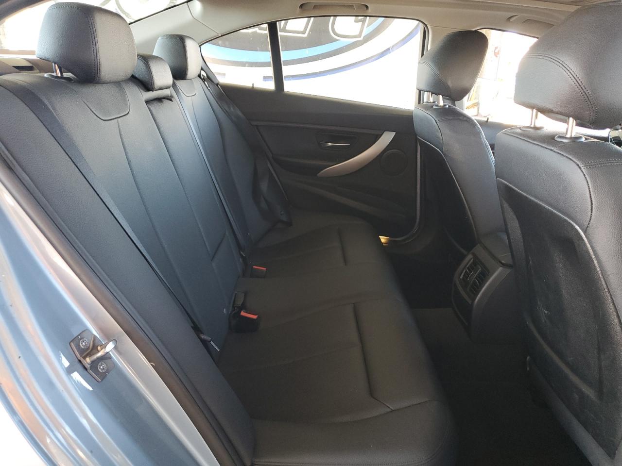 2013 Bmw 320 I Xdrive Синий vin: WBA3C3C51DF981498