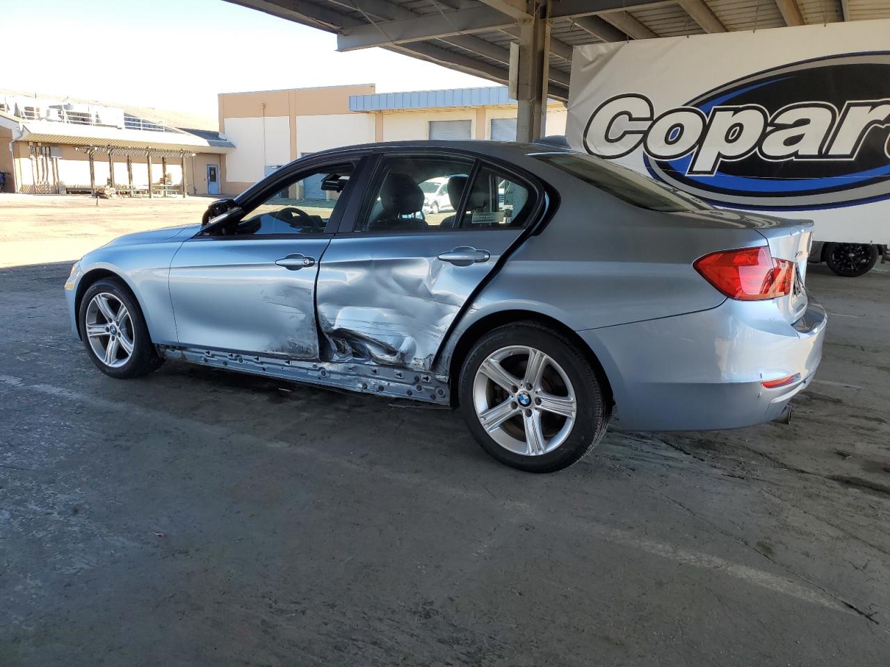 2013 Bmw 320 I Xdrive Синий vin: WBA3C3C51DF981498