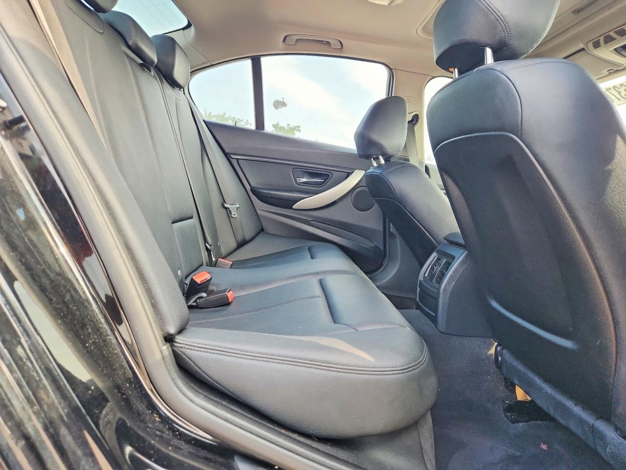 2014 Bmw 320 I Xdrive Black vin: WBA3C3C51EF984001