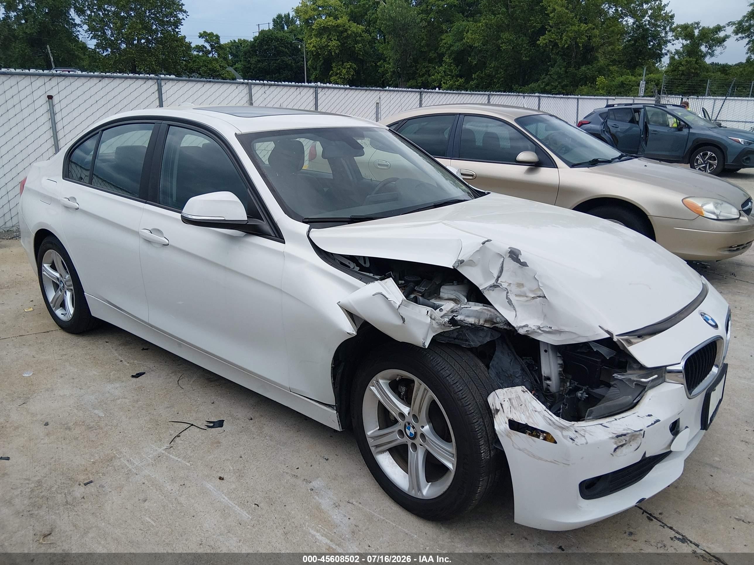 2015 Bmw 320i Xdrive White vin: WBA3C3C52FK202958