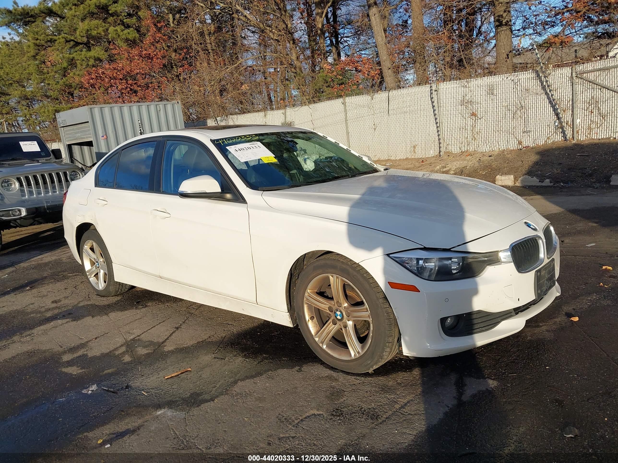 2015 Bmw 320i Xdrive White vin: WBA3C3C52FP663810