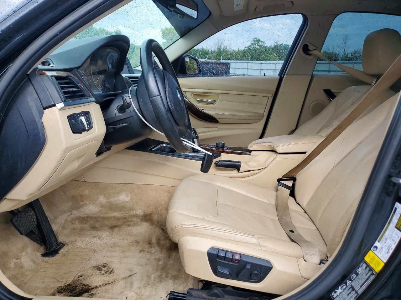 2013 Bmw 320 I Xdrive Black vin: WBA3C3C53DF979994
