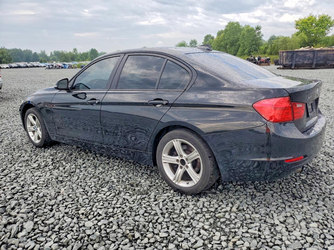 2013 Bmw 320 I Xdrive Black vin: WBA3C3C53DF979994