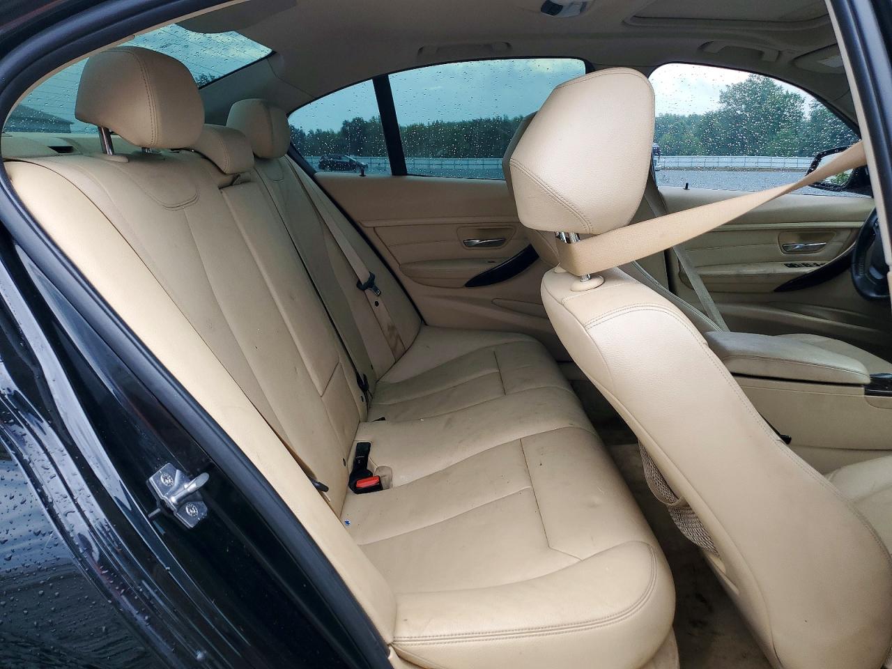 2013 Bmw 320 I Xdrive Black vin: WBA3C3C53DF979994