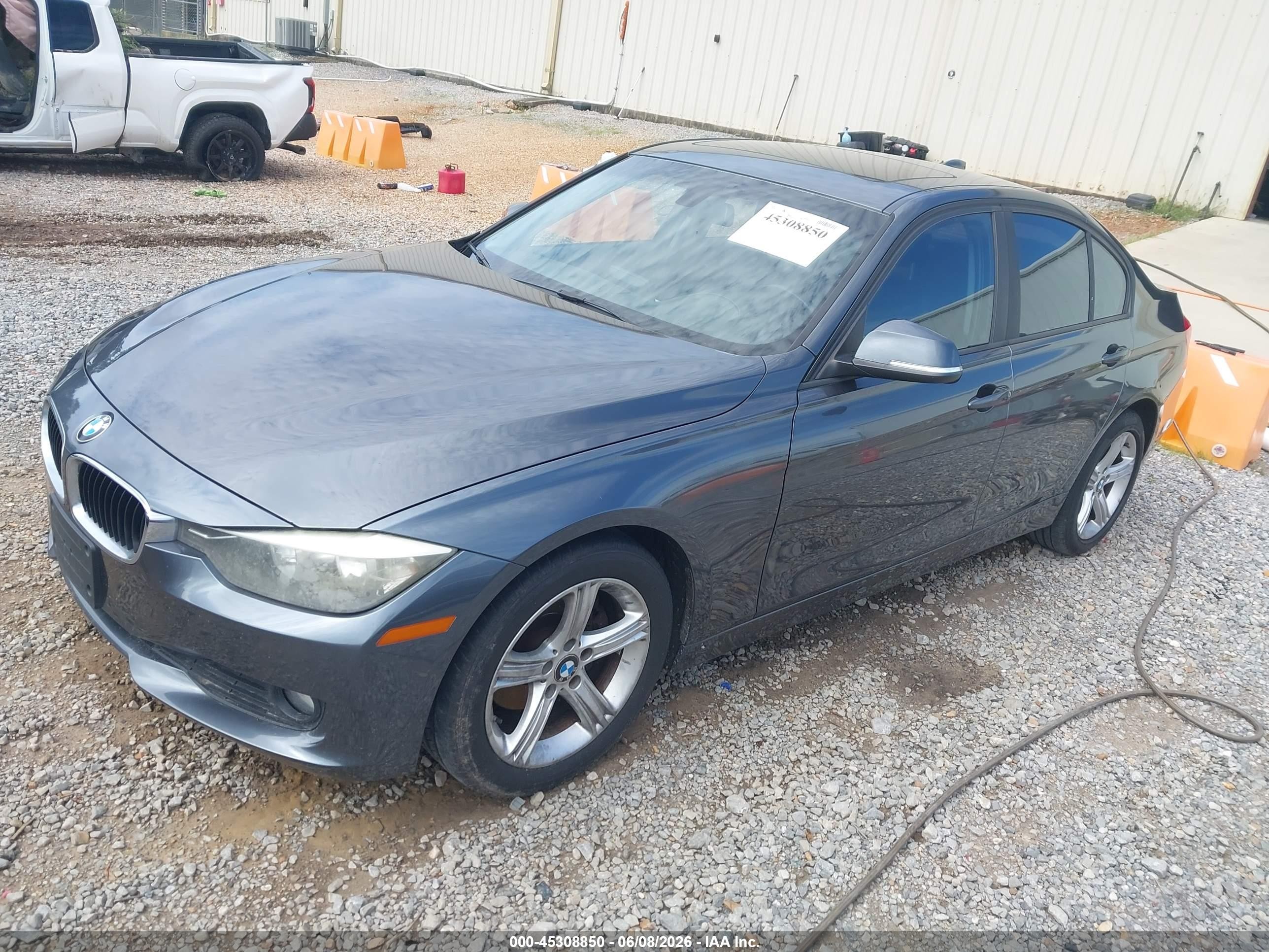 2014 Bmw 320i Xdrive Gray vin: WBA3C3C53EF985943