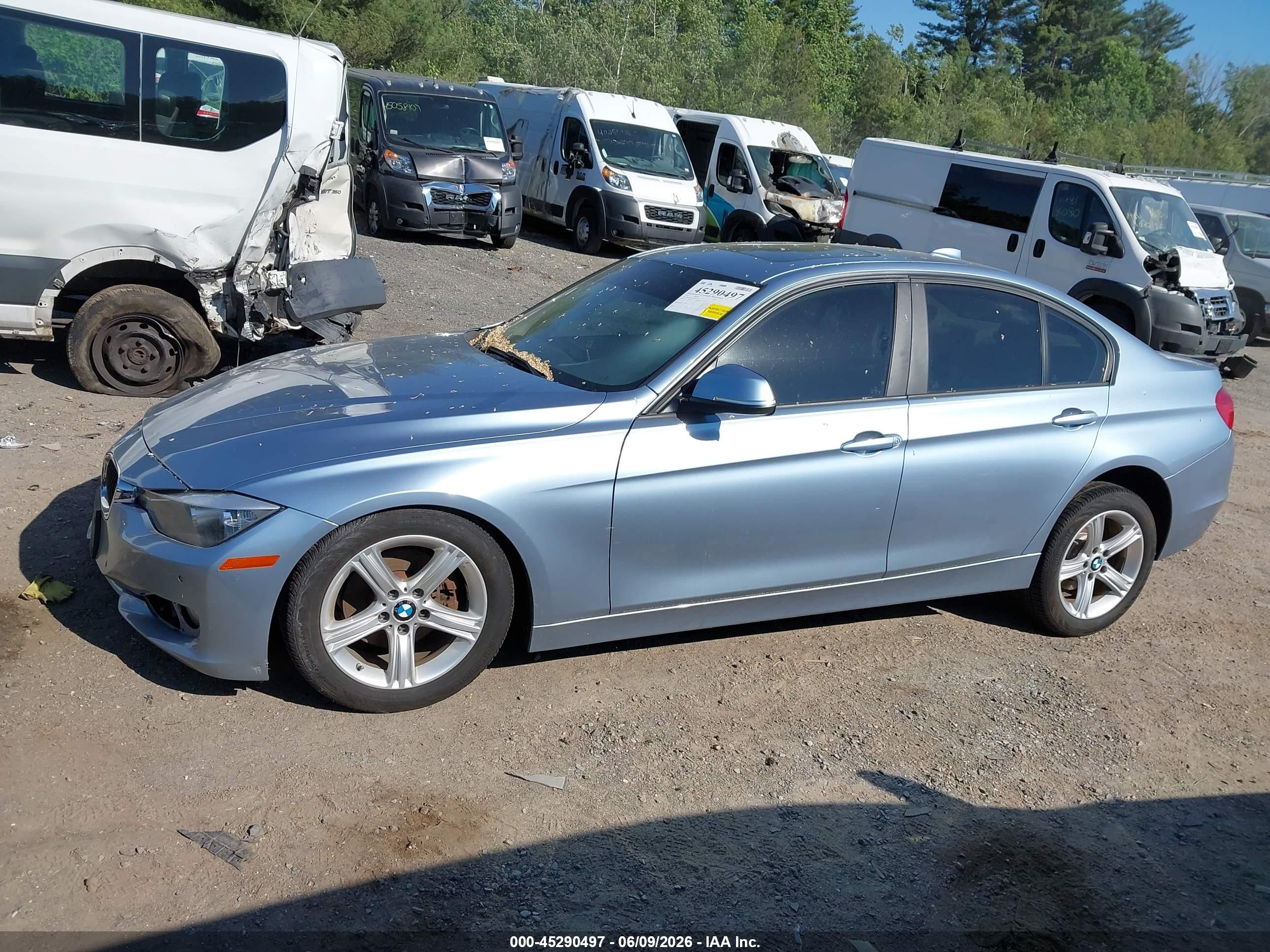 2014 Bmw 320i Xdrive Light Blue vin: WBA3C3C54EF983571