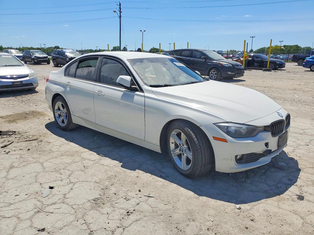 2013 Bmw 320 I Xdrive White vin: WBA3C3C55DF980855