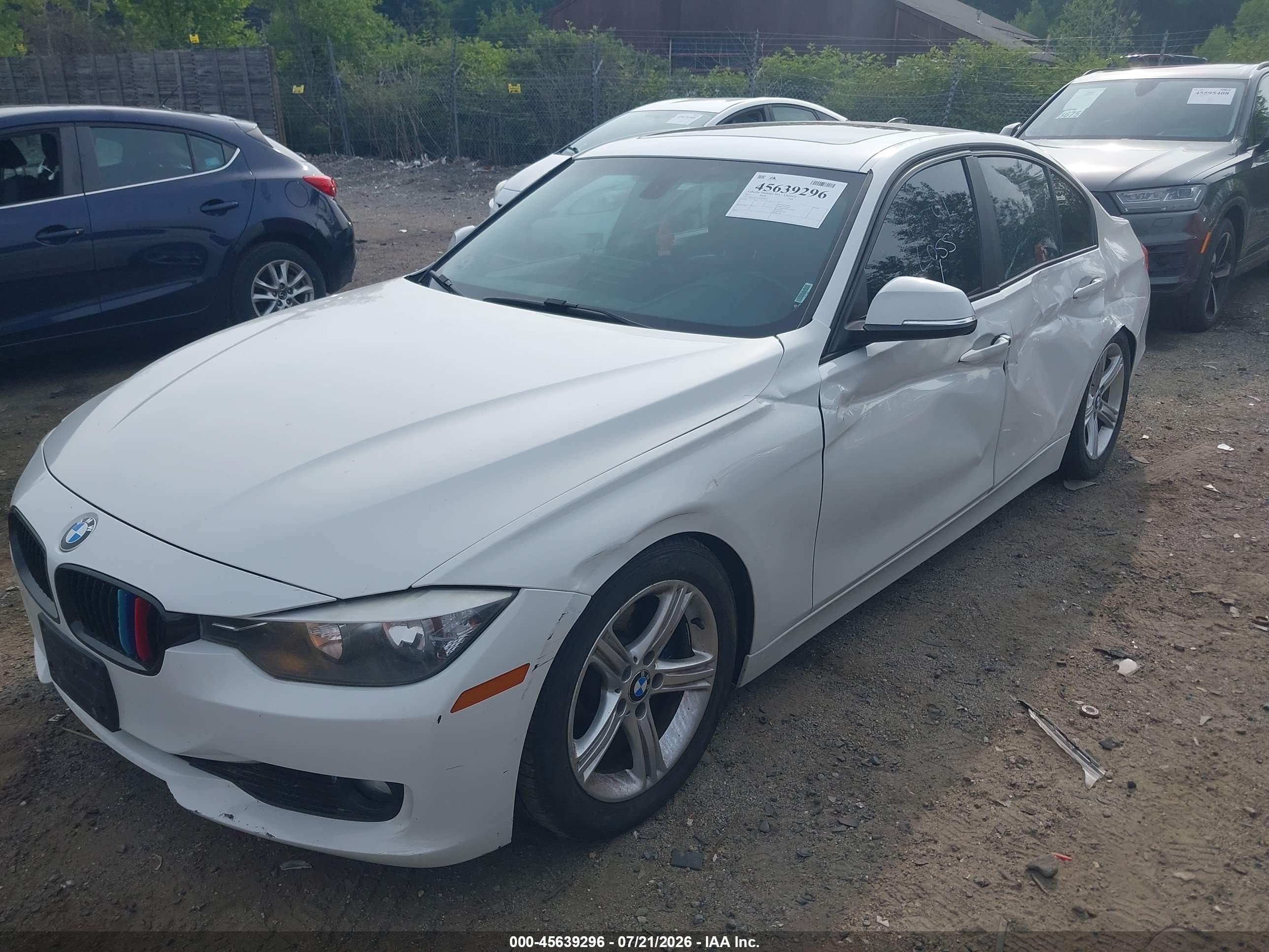 2014 Bmw 320i Xdrive White vin: WBA3C3C55EP661015