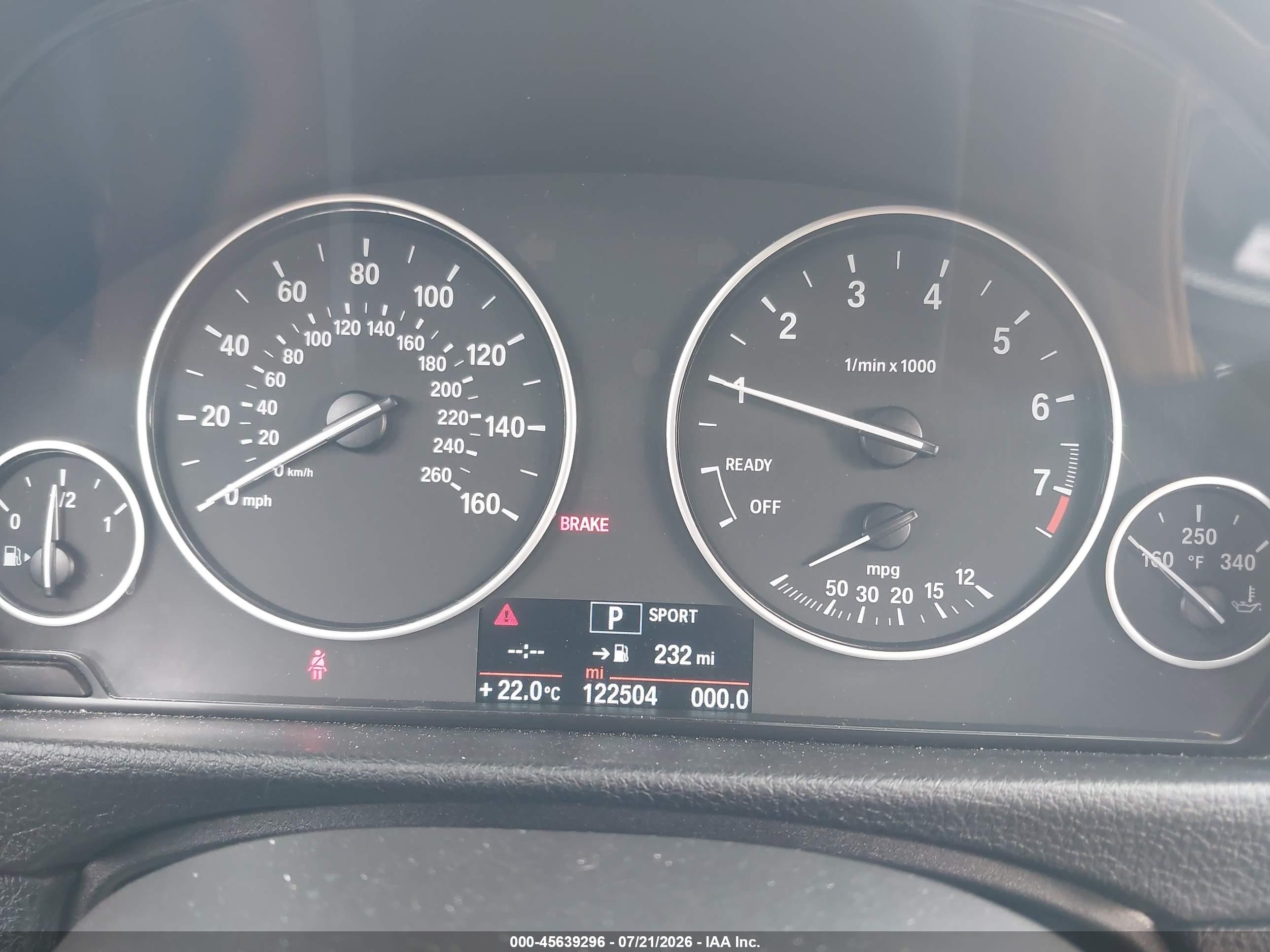 2014 Bmw 320i Xdrive White vin: WBA3C3C55EP661015