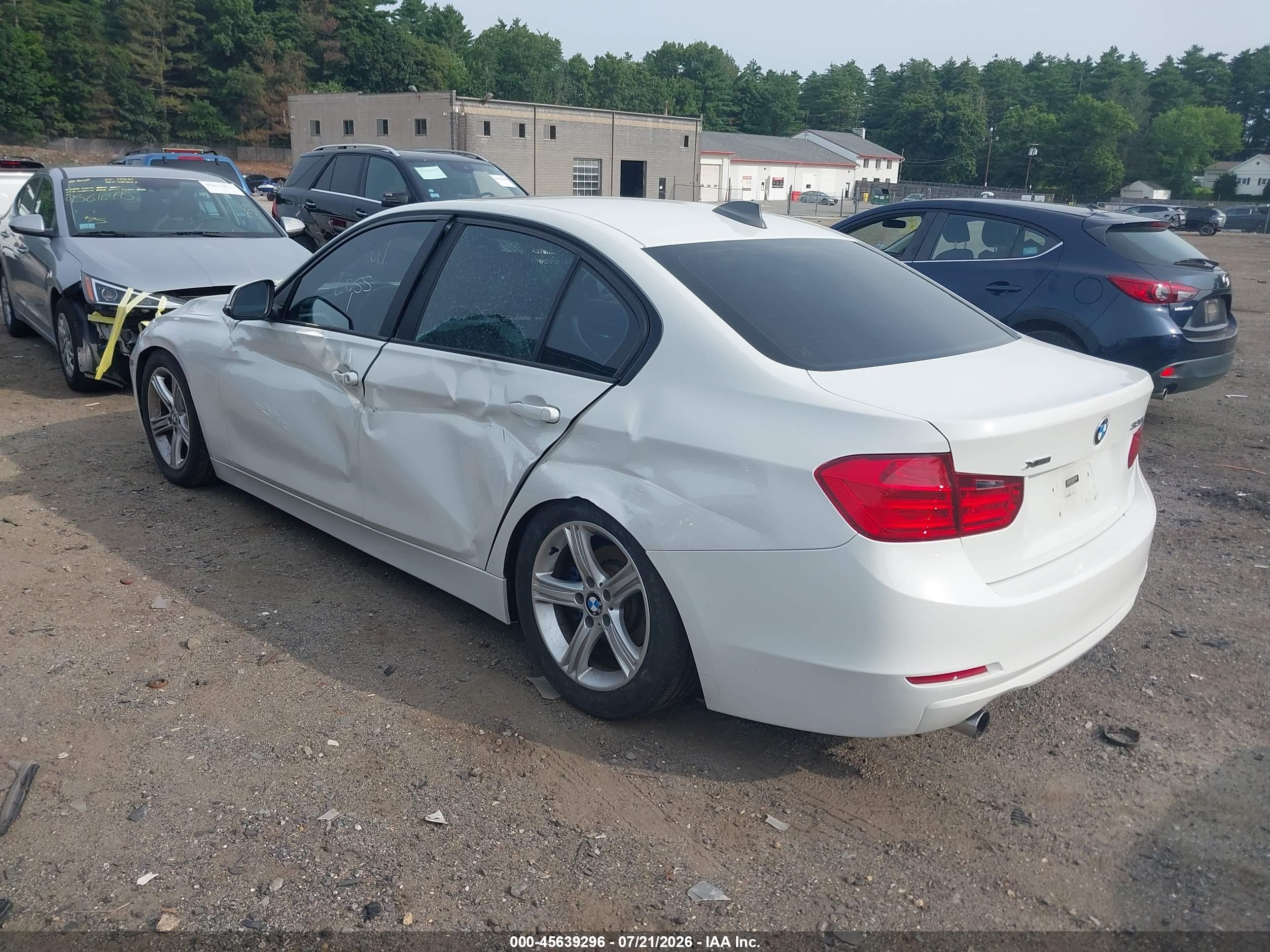 2014 Bmw 320i Xdrive White vin: WBA3C3C55EP661015