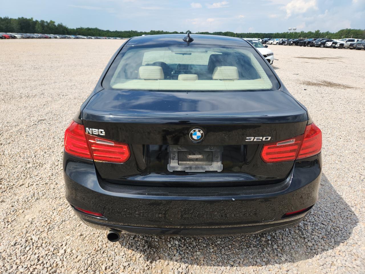 2013 Bmw 320 I Xdrive Black vin: WBA3C3C56DF980766