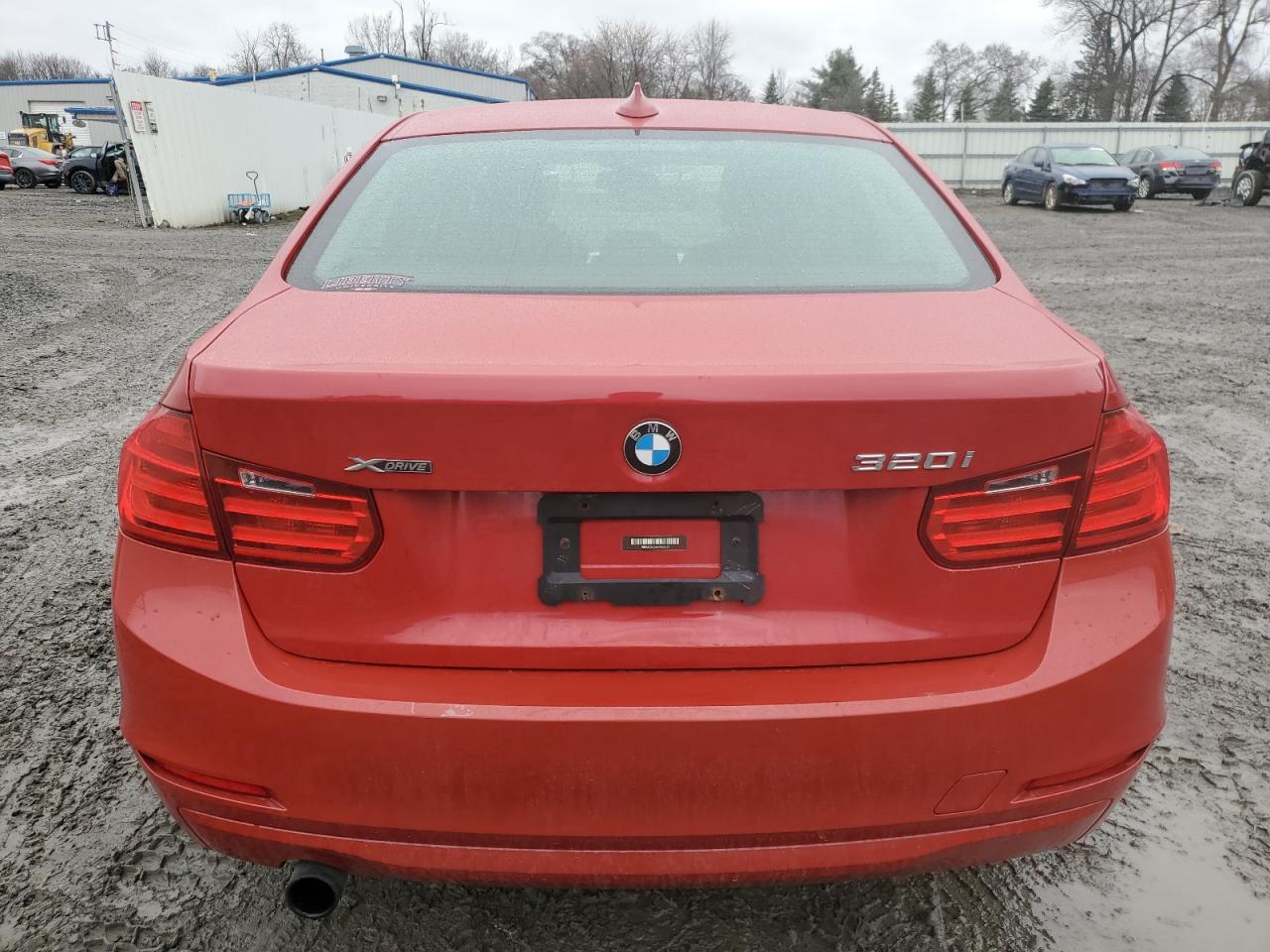 2014 Bmw 320 I Xdrive Red vin: WBA3C3C56EF983555