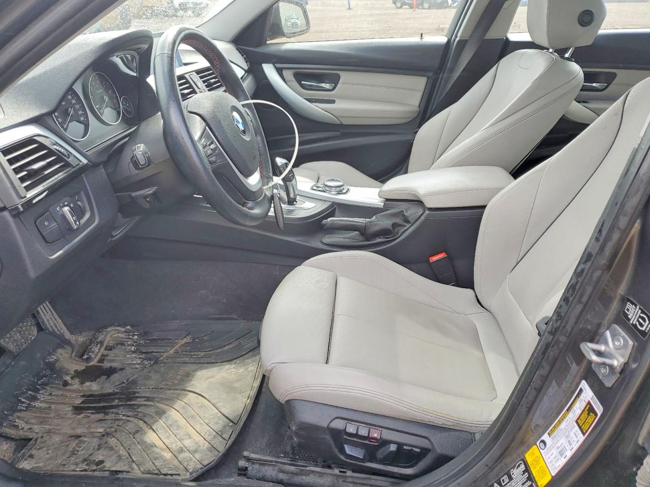 2014 Bmw 320 I Xdrive Серый vin: WBA3C3C56EF984088