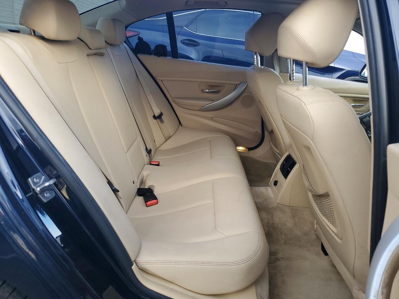 2014 Bmw 320 I Xdrive Blue vin: WBA3C3C56EF985368