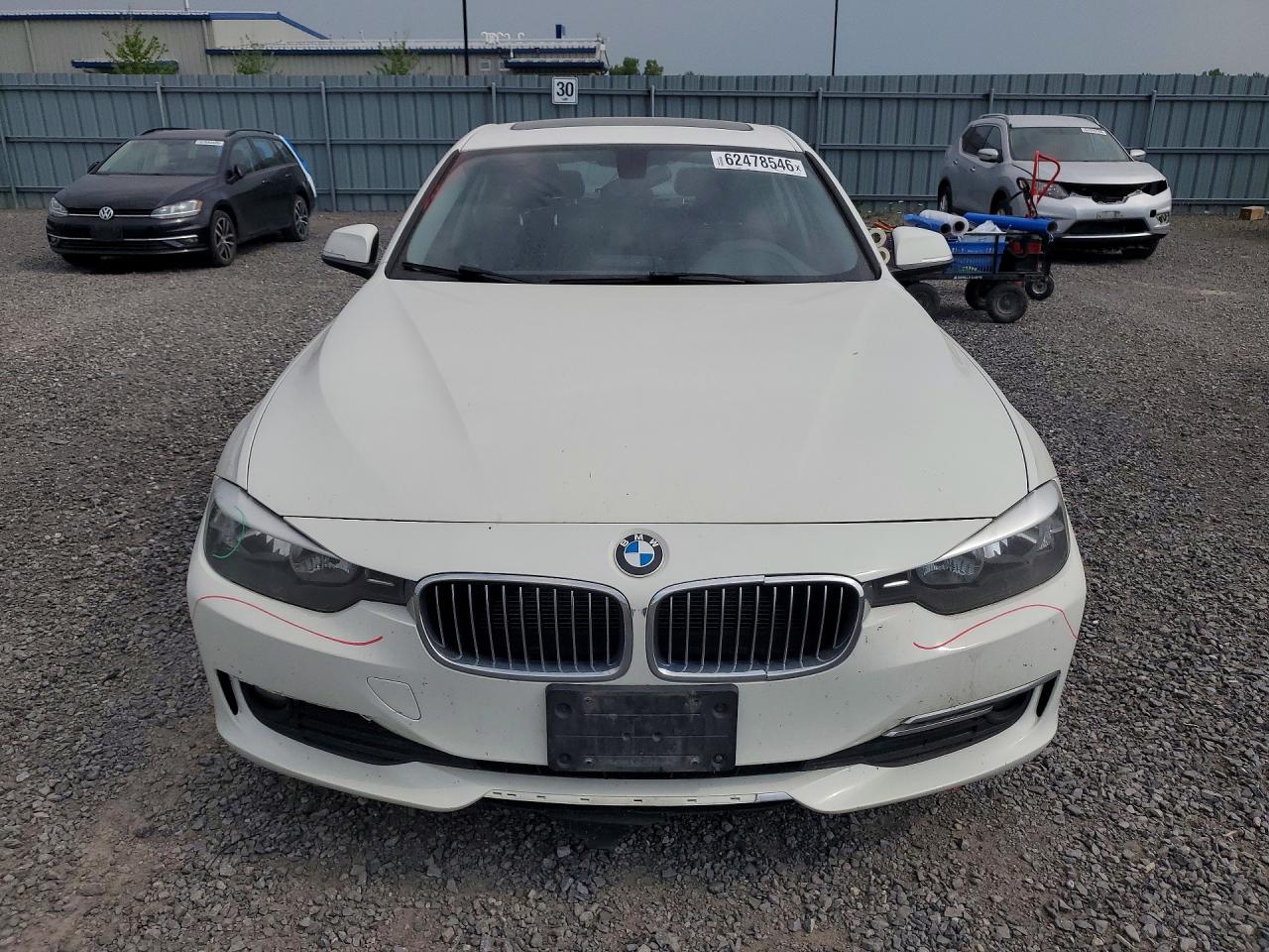 2015 Bmw 320 I Xdrive Белый vin: WBA3C3C56FK202980