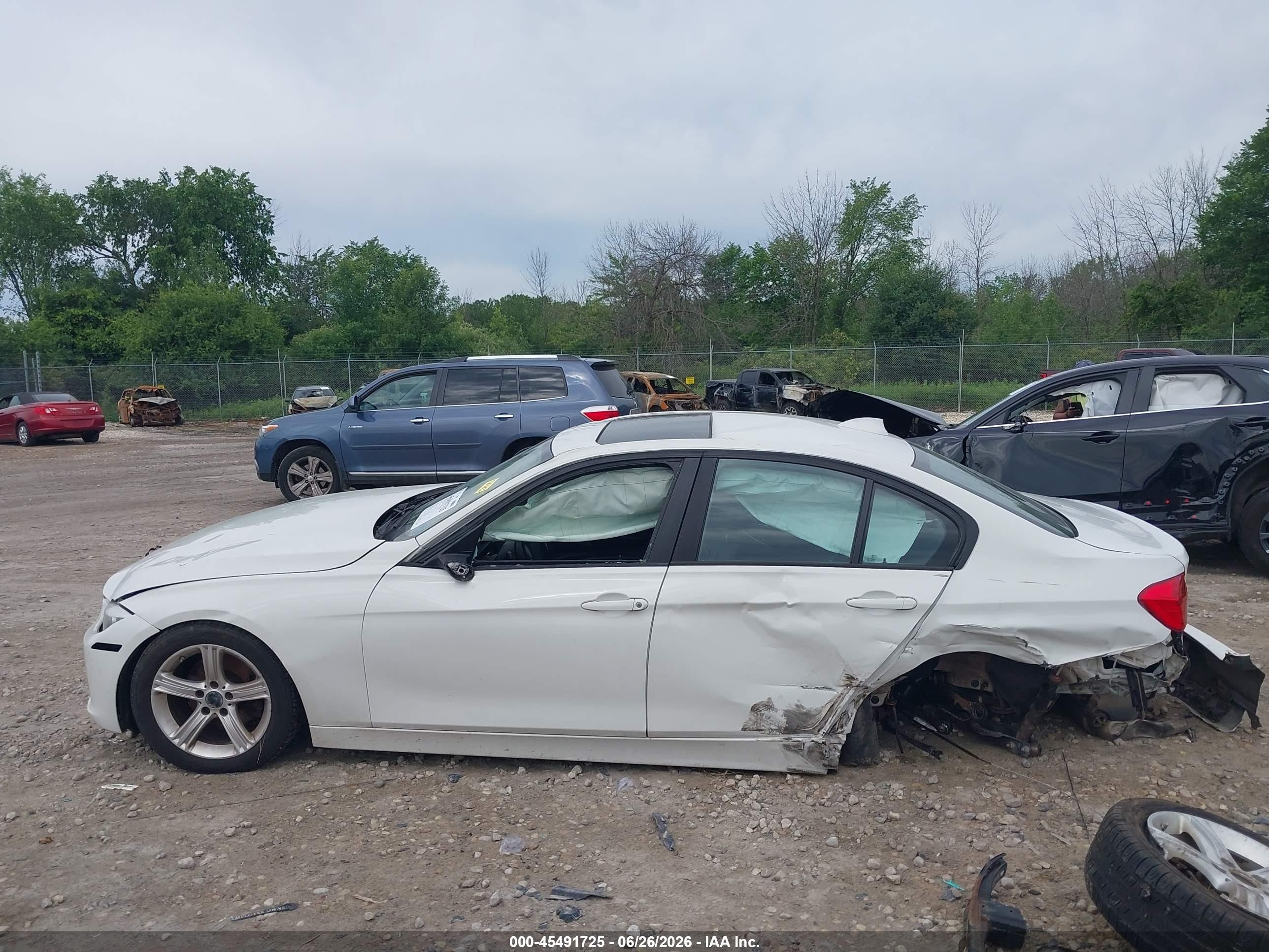 2015 Bmw 320i Xdrive White vin: WBA3C3C56FP664524