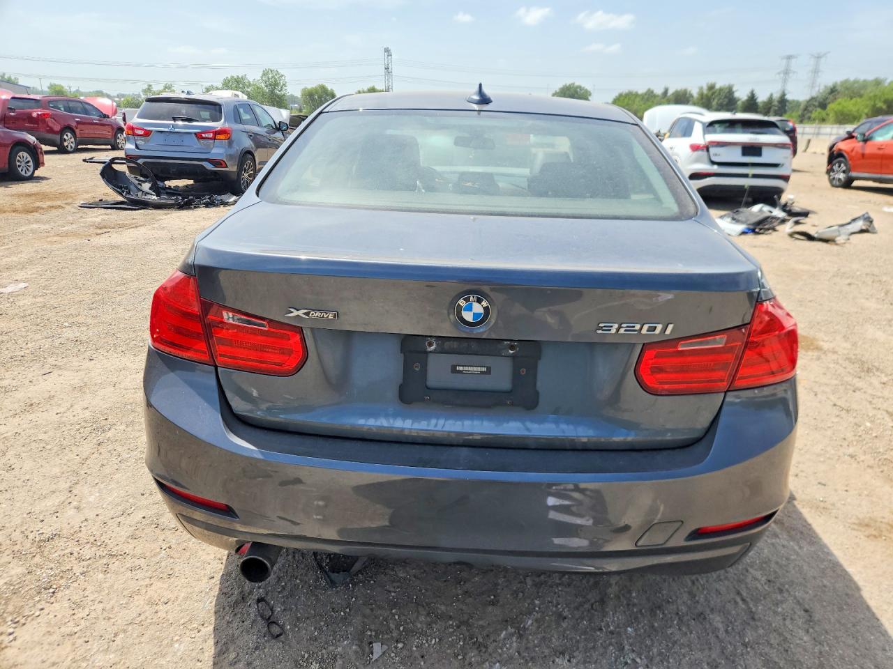 2013 Bmw 320 I Xdrive Gray vin: WBA3C3C57DF980761