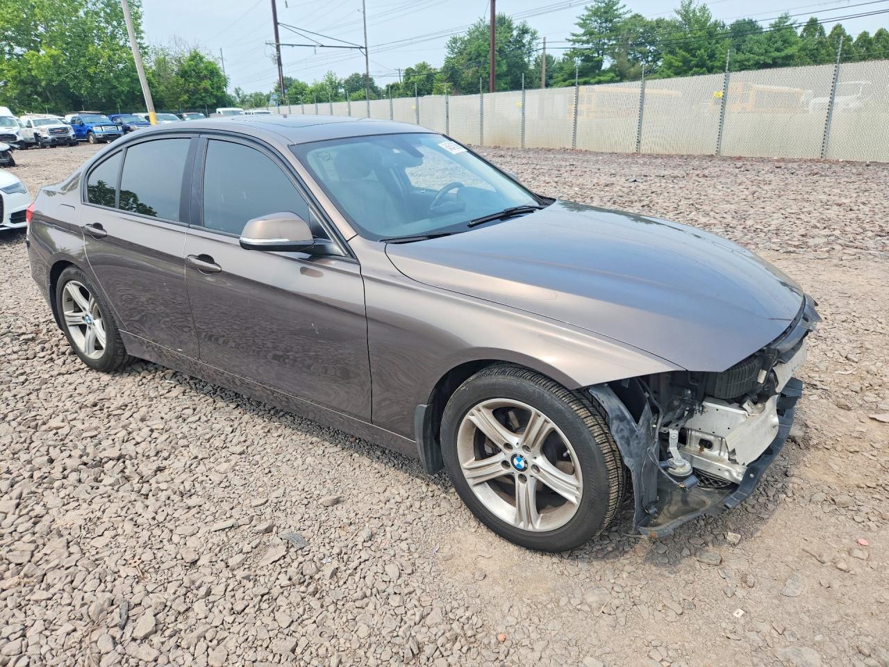 2014 Bmw 320 I Xdrive Коричневый vin: WBA3C3C57EF983757