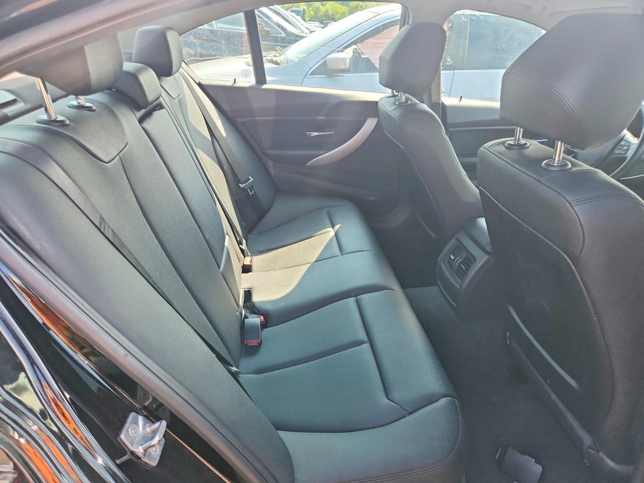 2014 Bmw 320 I Xdrive Black vin: WBA3C3C57EF985167