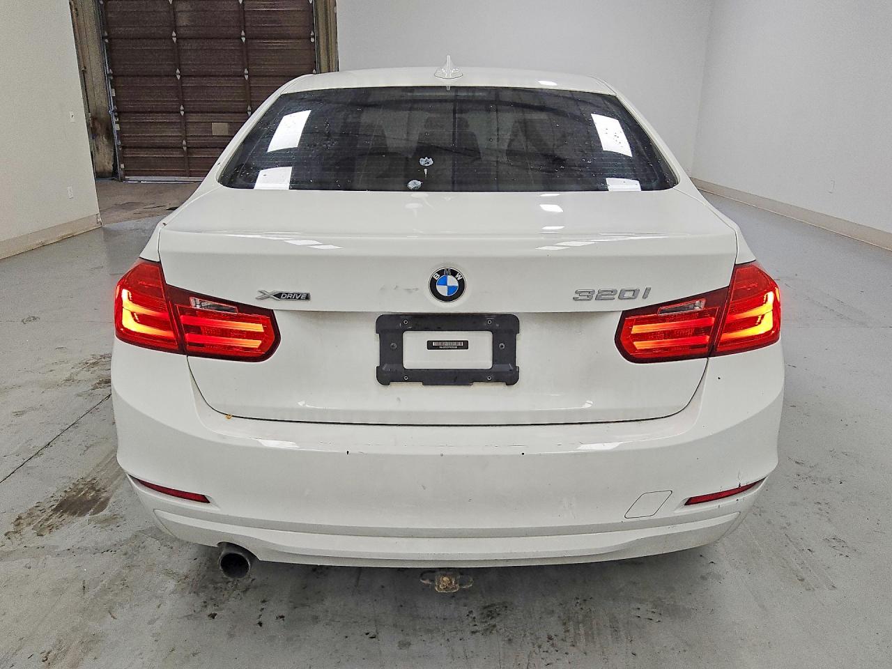 2015 Bmw 320 I Xdrive White vin: WBA3C3C57FK202468
