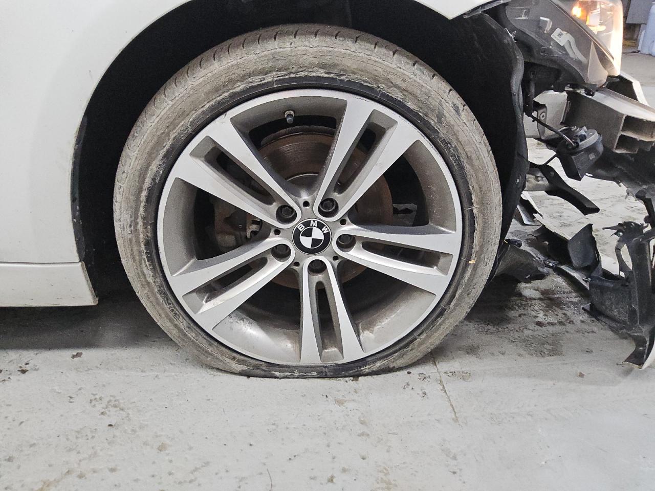 2015 Bmw 320 I Xdrive White vin: WBA3C3C57FK202468 Damage: Right Front Wheel, Curb Rash, 6 To 7 Inches