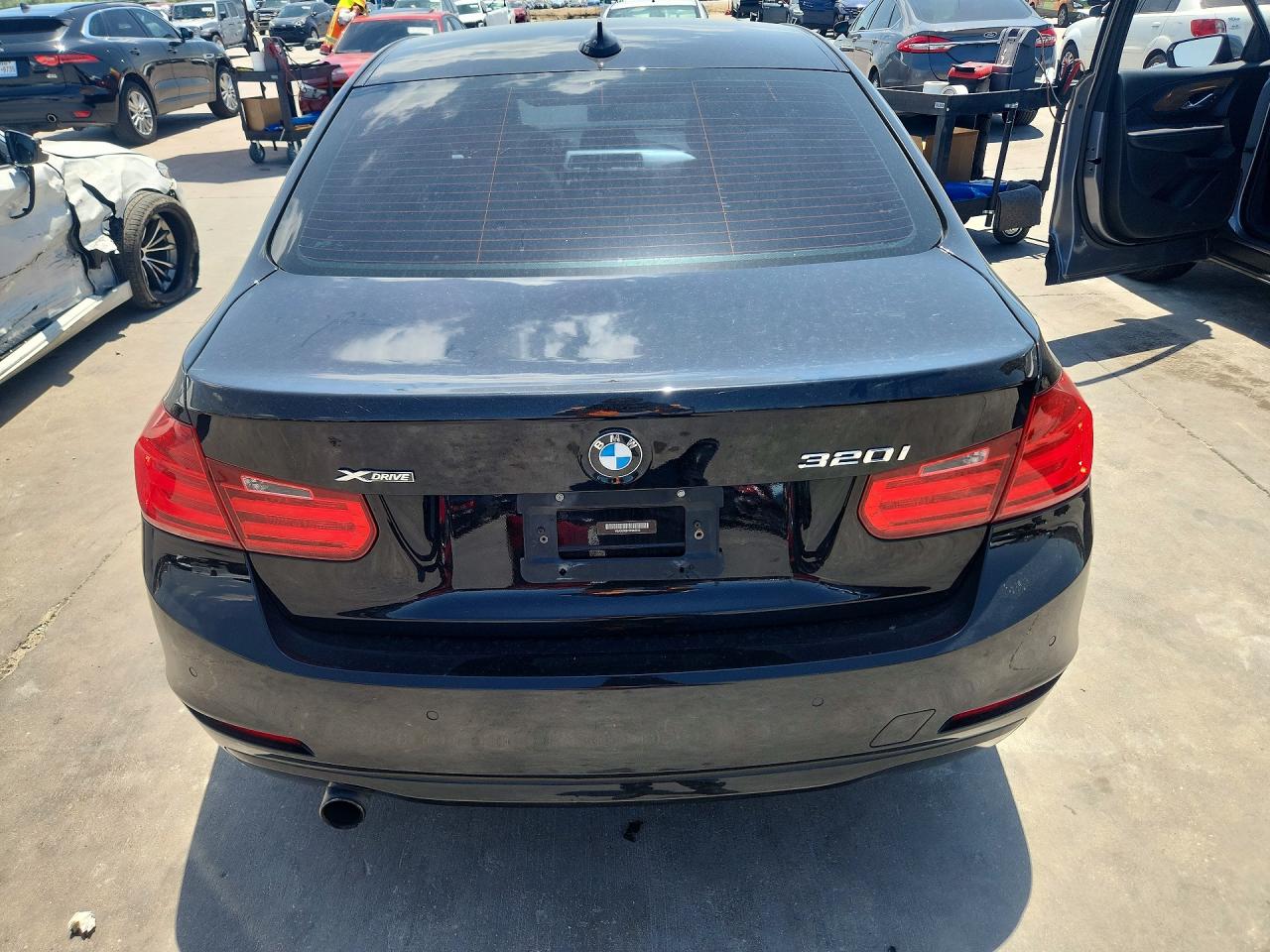 2015 Bmw 320 I Xdrive Black vin: WBA3C3C57FP663723