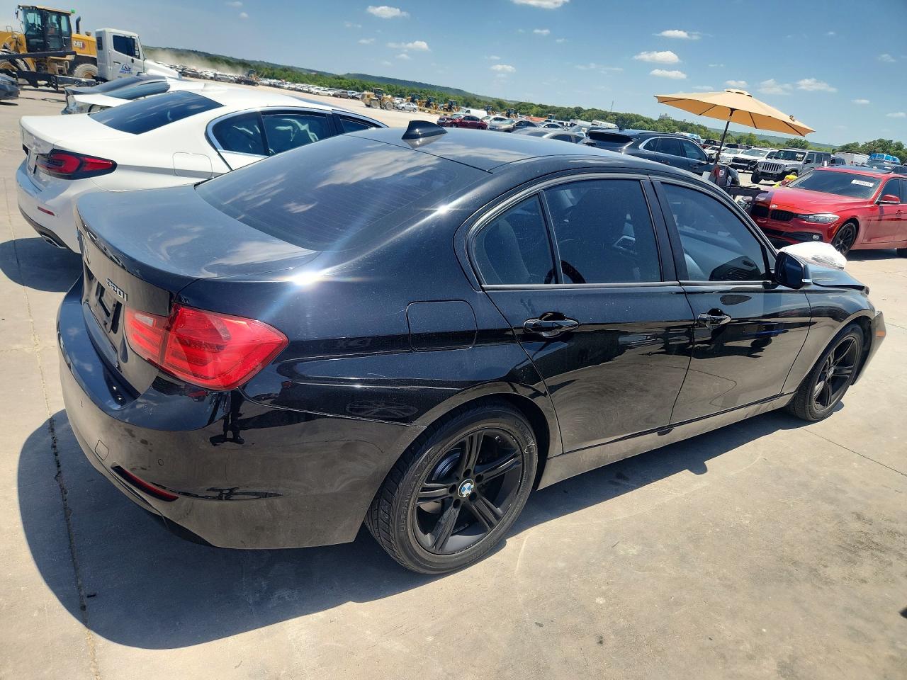 2015 Bmw 320 I Xdrive Black vin: WBA3C3C57FP663723