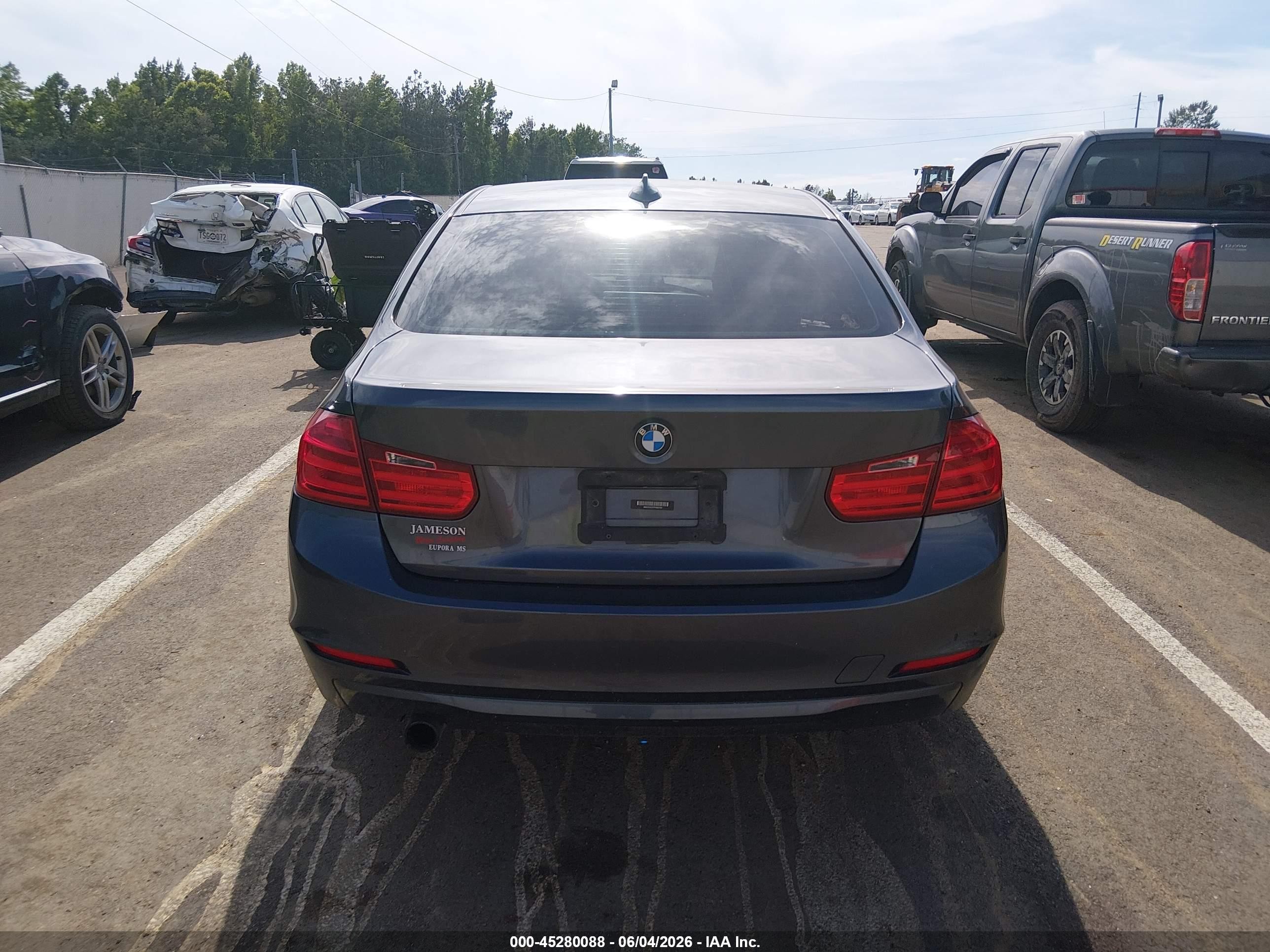 2015 Bmw 320i Xdrive Gray vin: WBA3C3C57FP663754