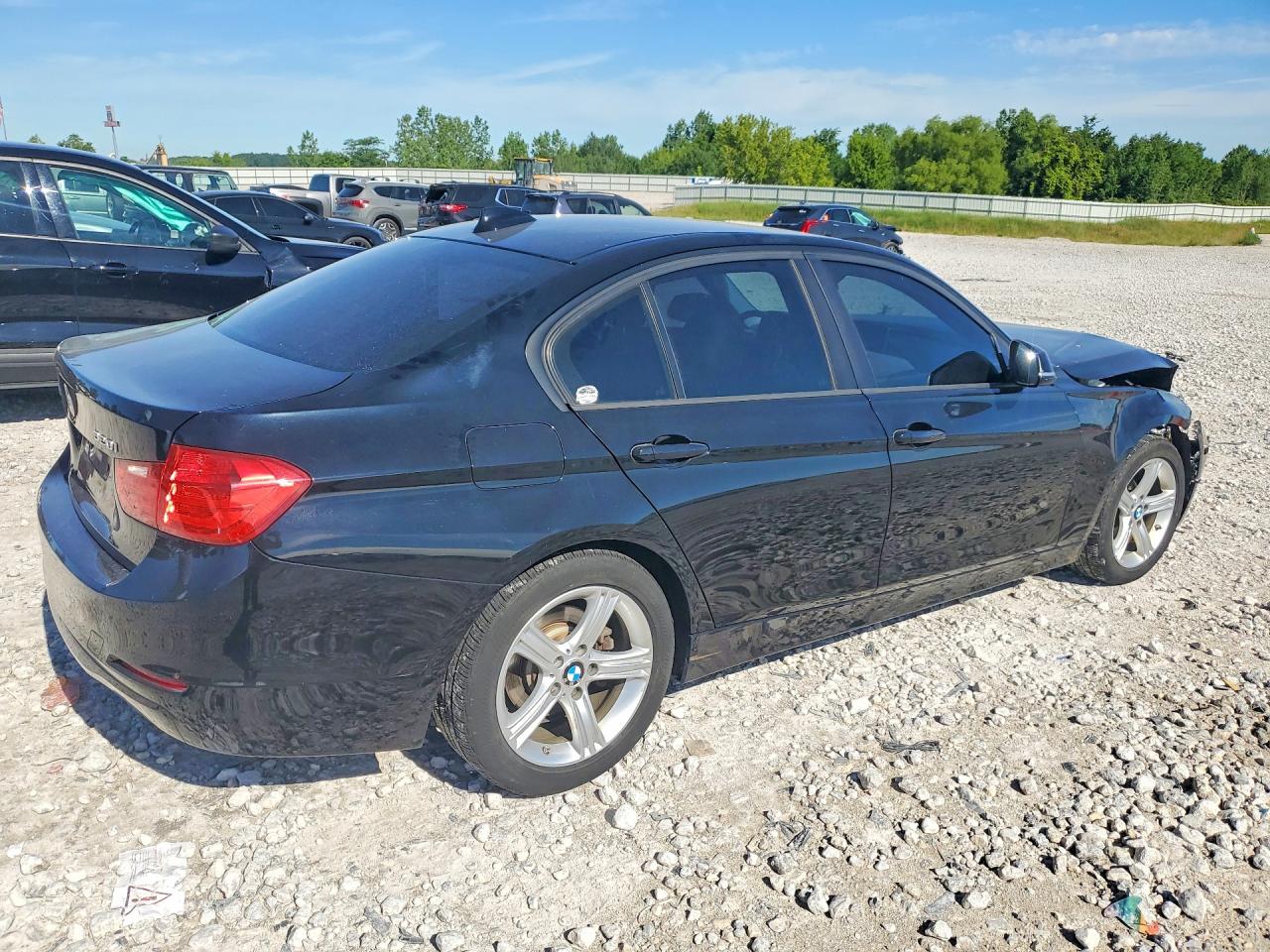 2014 Bmw 320 I Xdrive Black vin: WBA3C3C58EF984013