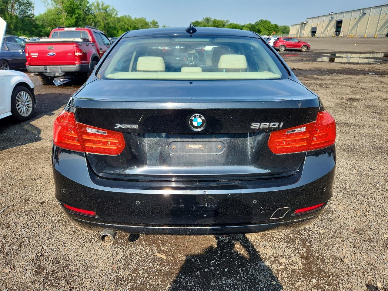 2015 Bmw 320 I Xdrive Black vin: WBA3C3C58FK200535